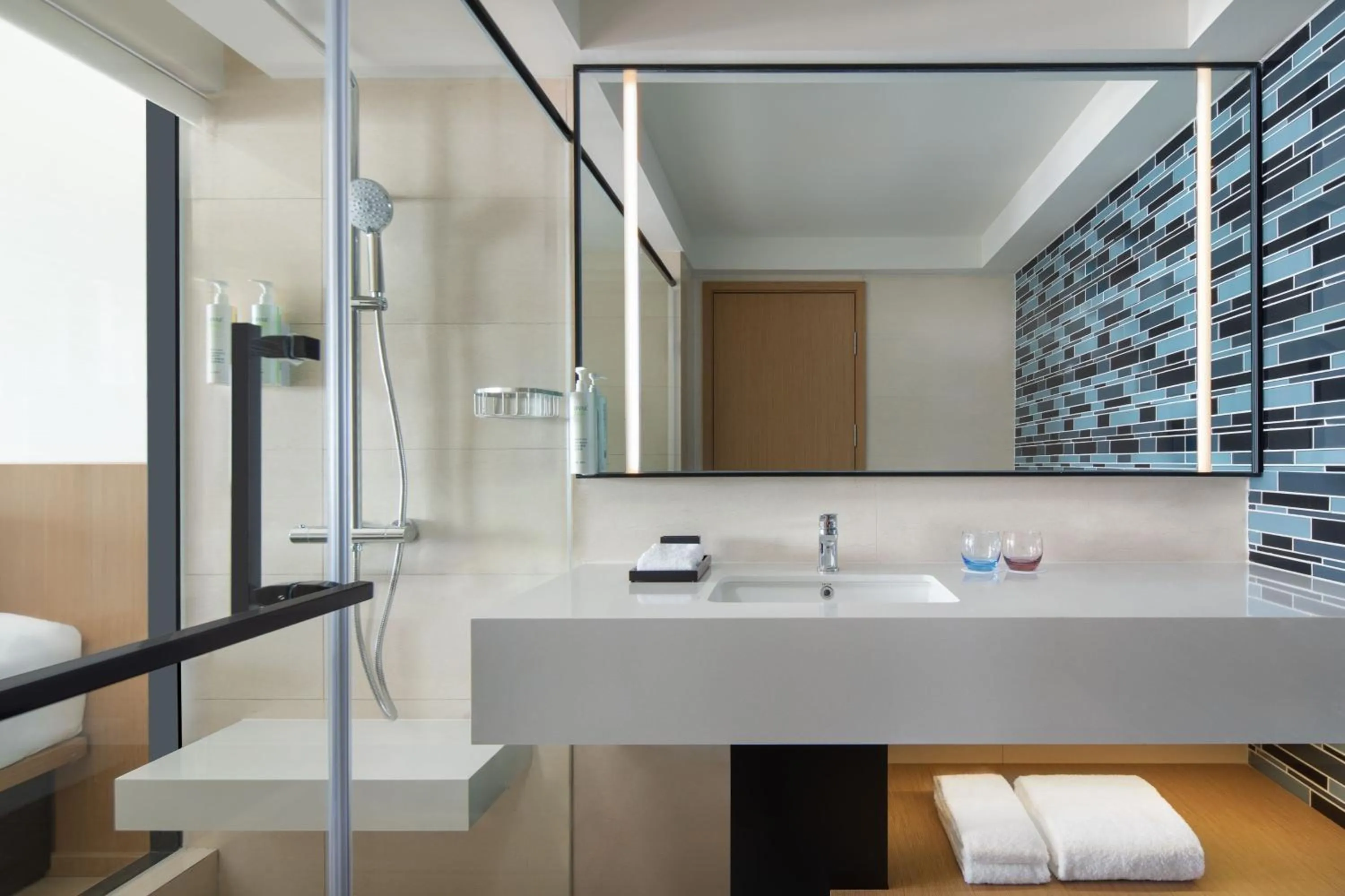 Bathroom in Ramada Plaza Pu Dong South Shanghai