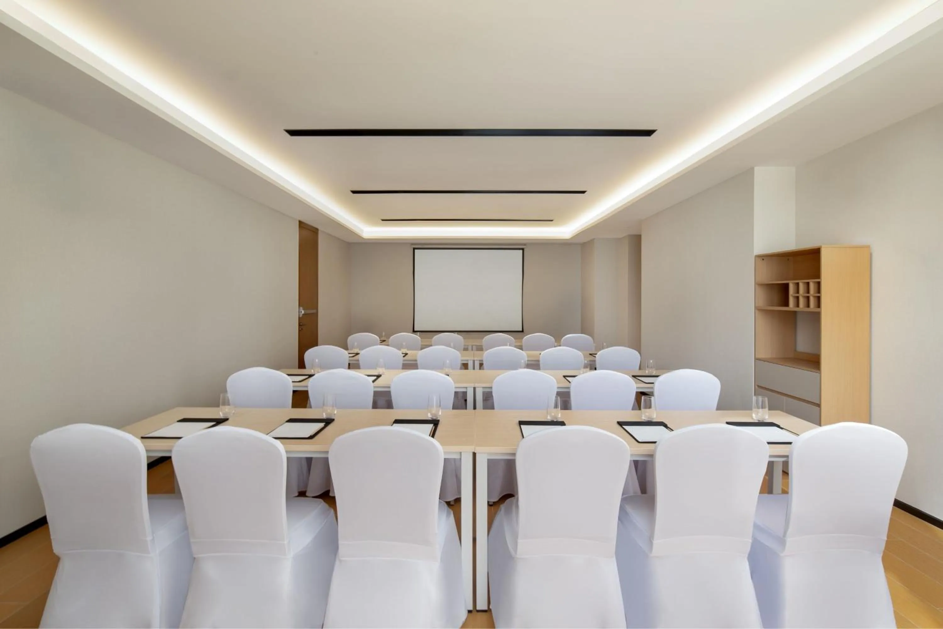 Meeting/conference room in Ramada Plaza Pu Dong South Shanghai