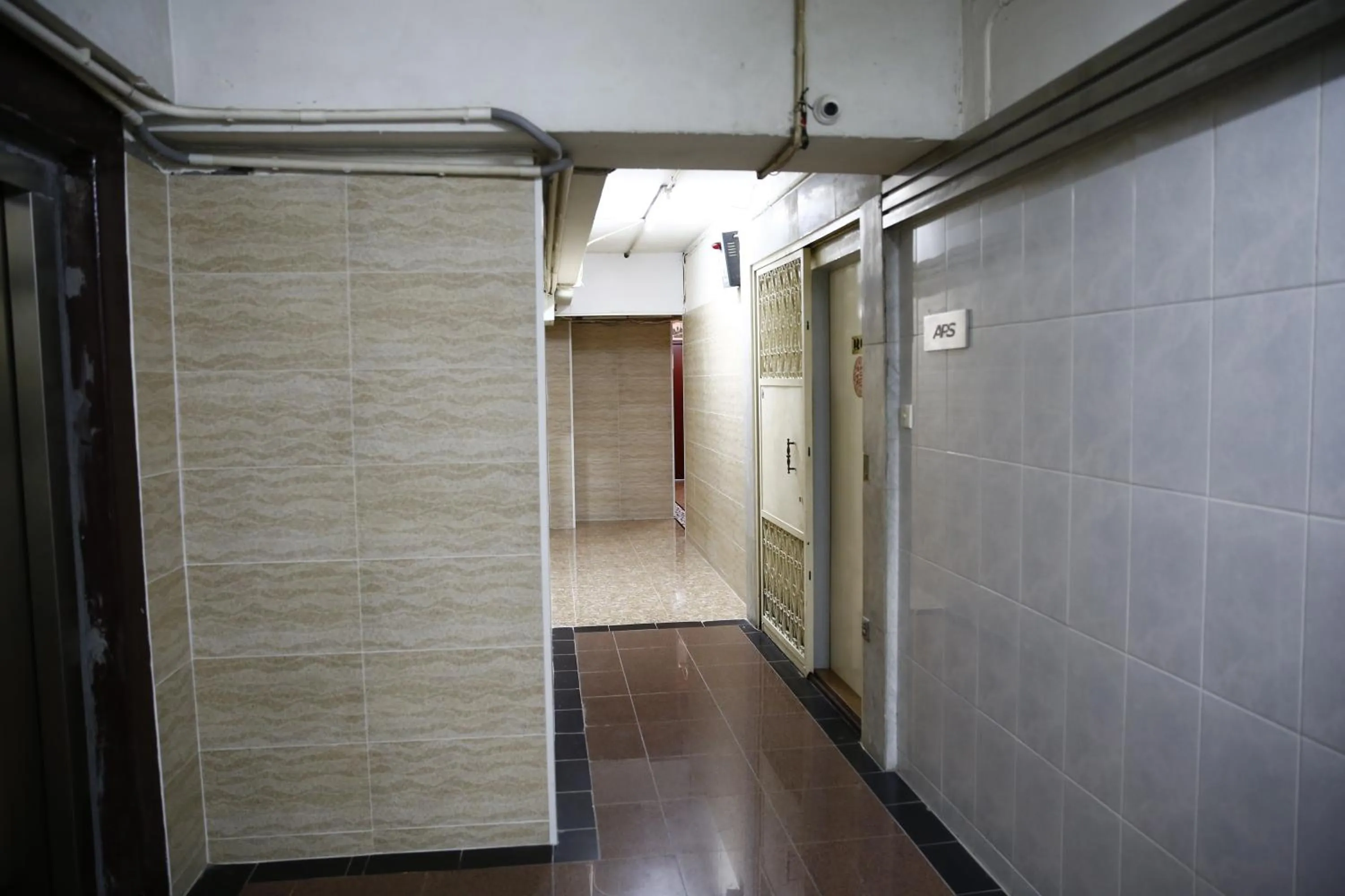 Facade/entrance in Sandhu Guest House