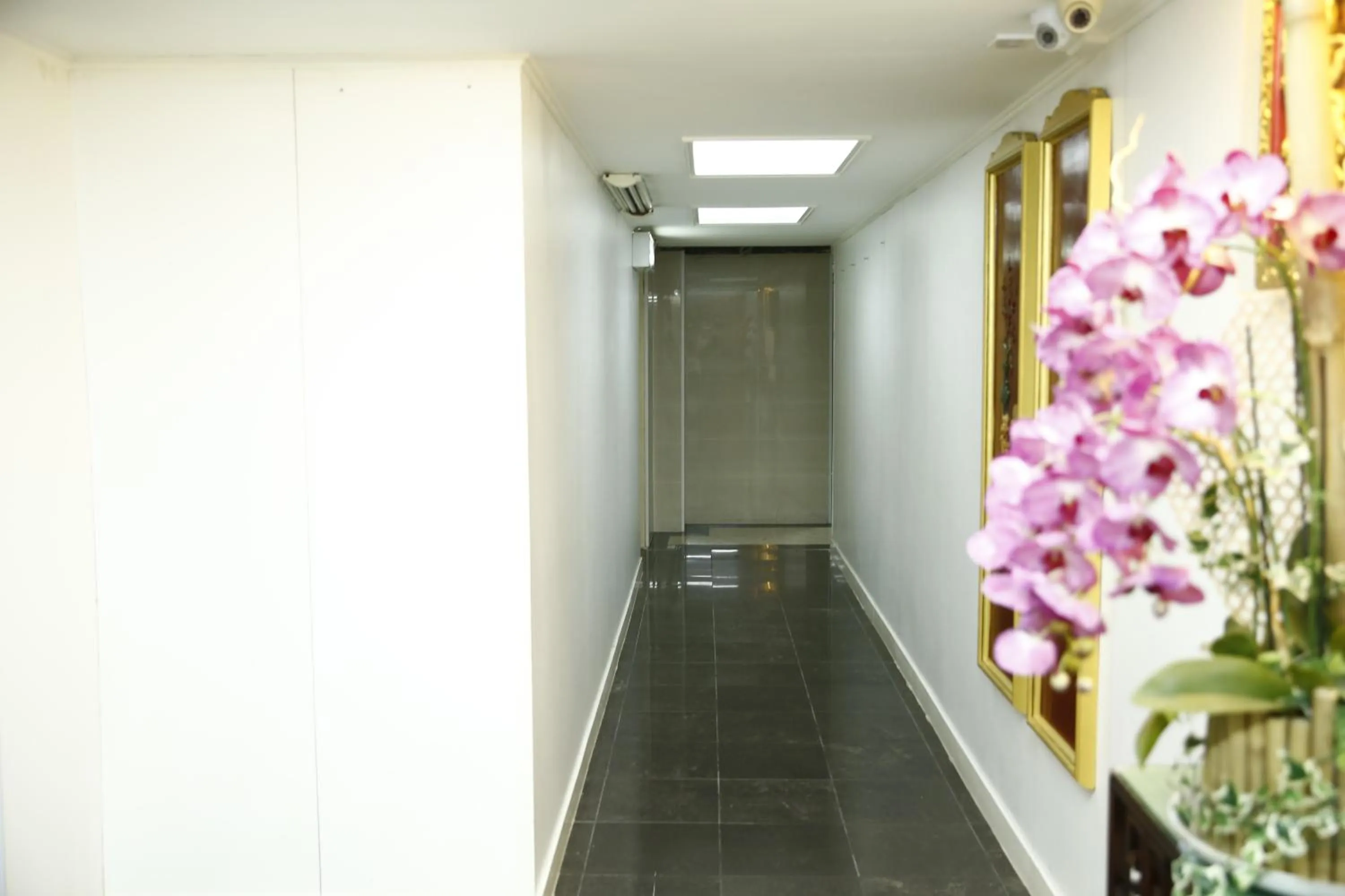 Lobby or reception in Sandhu Guest House