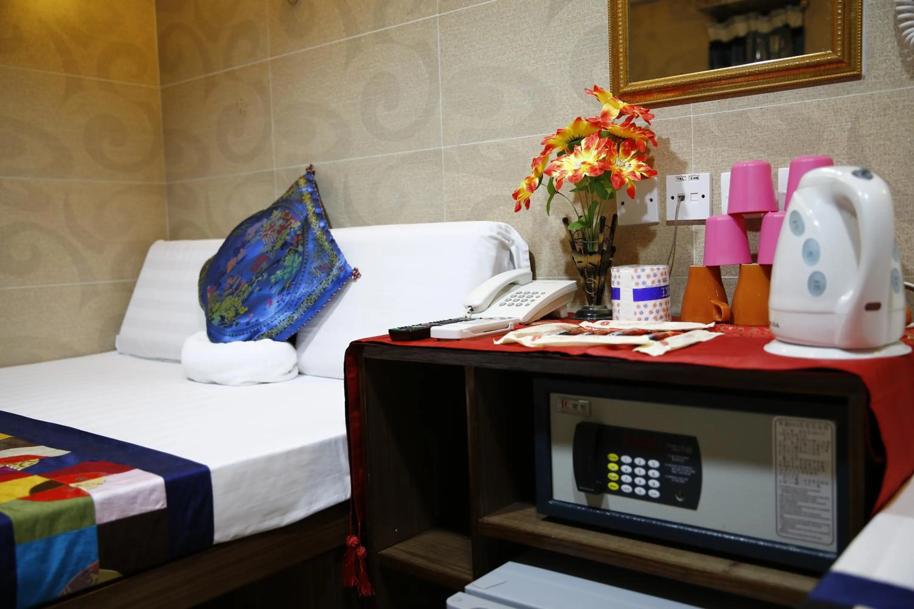 Bedroom, Bed in Sandhu Guest House