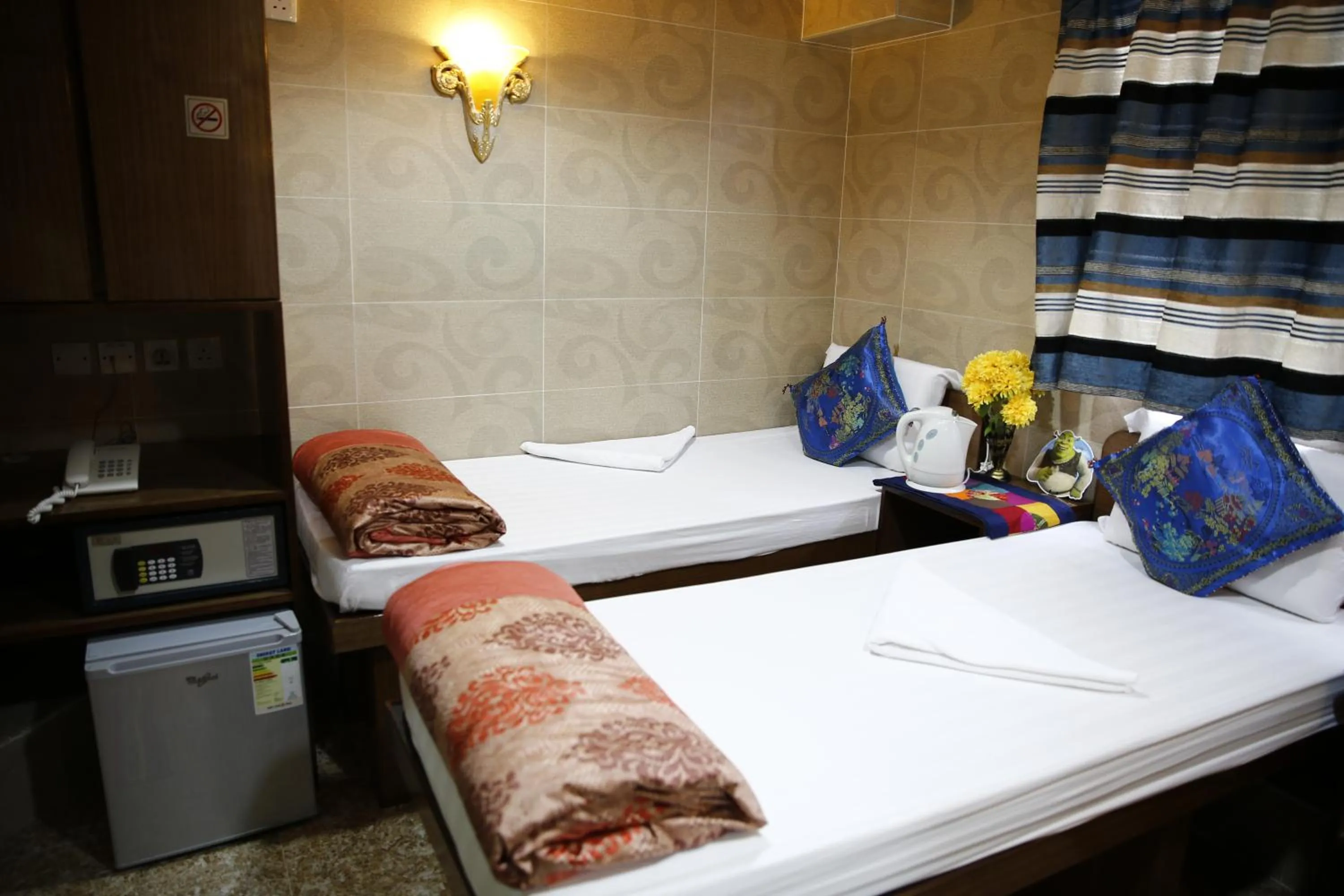 Bedroom, Bed in Sandhu Guest House