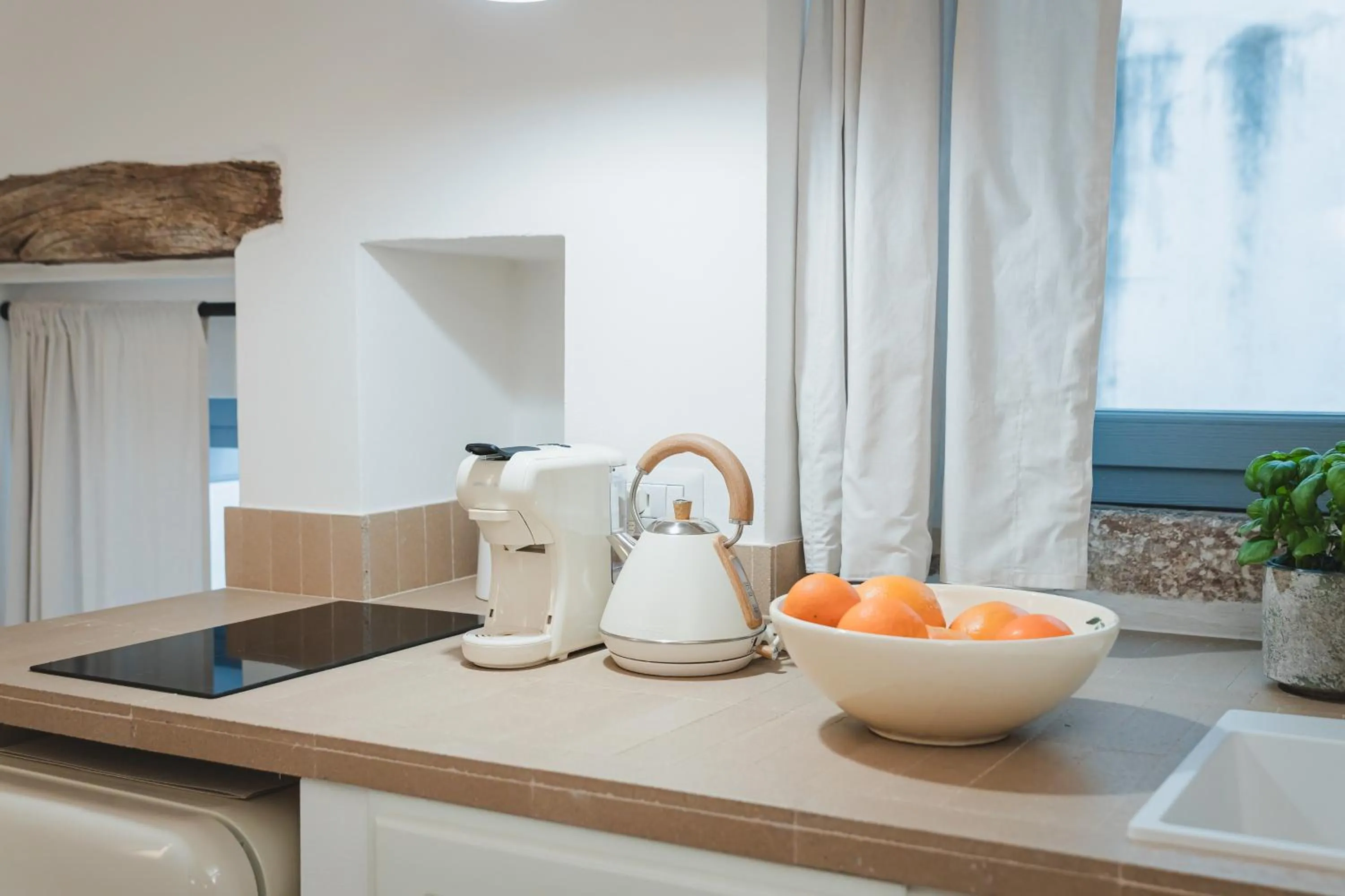 Kitchen or kitchenette in Dimore Bianche Santa Chiara