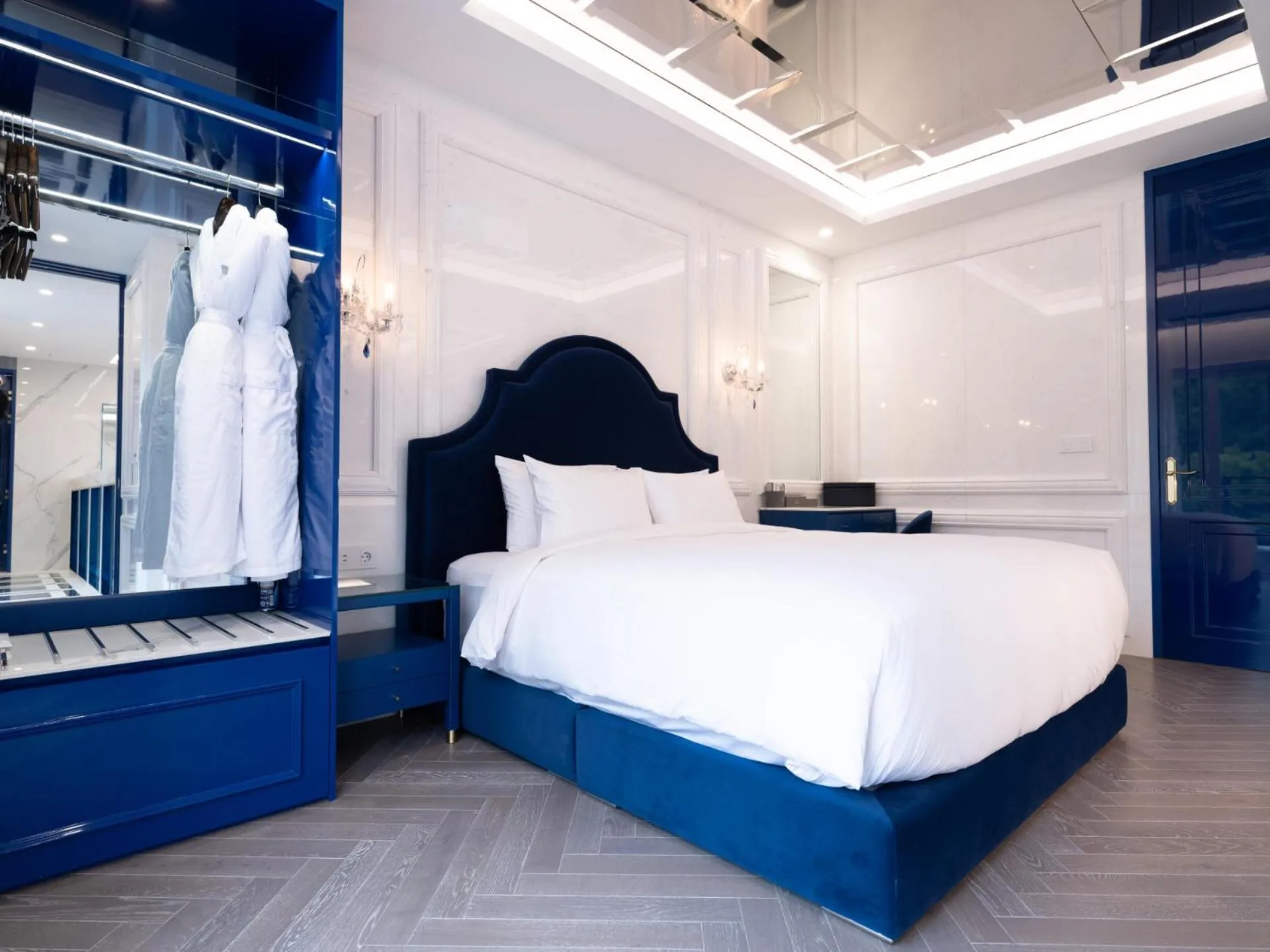 Bed in The Siena PRIMO