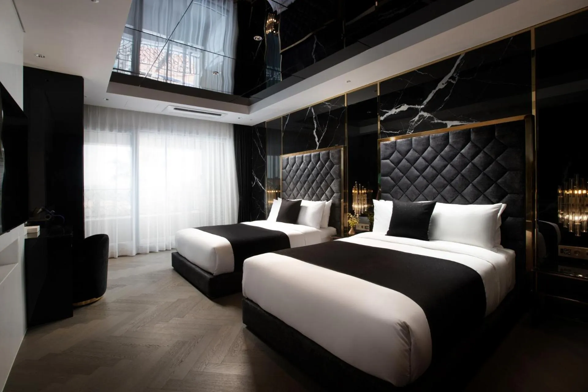 Bed in The Siena PRIMO