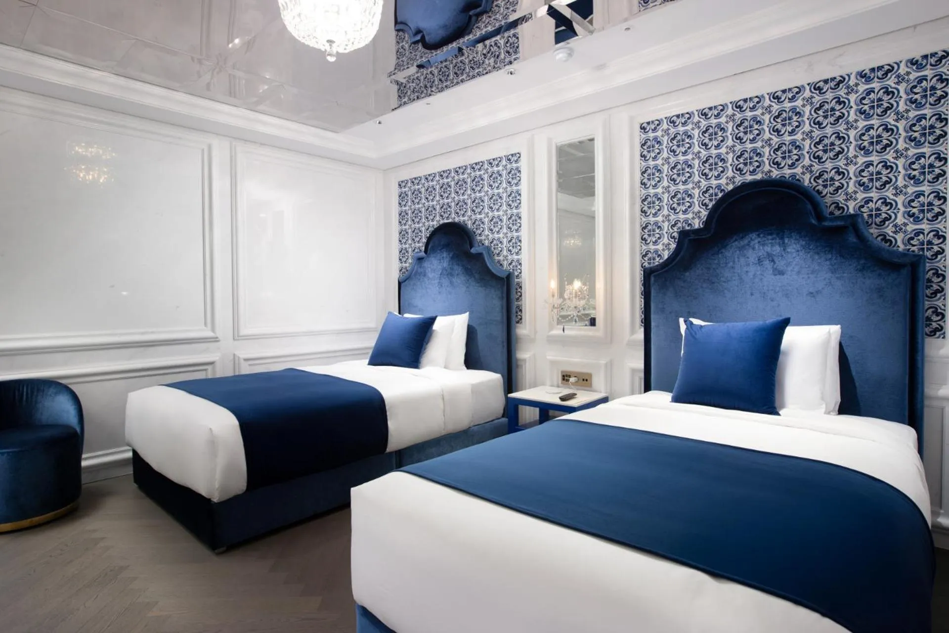 Bed in The Siena PRIMO