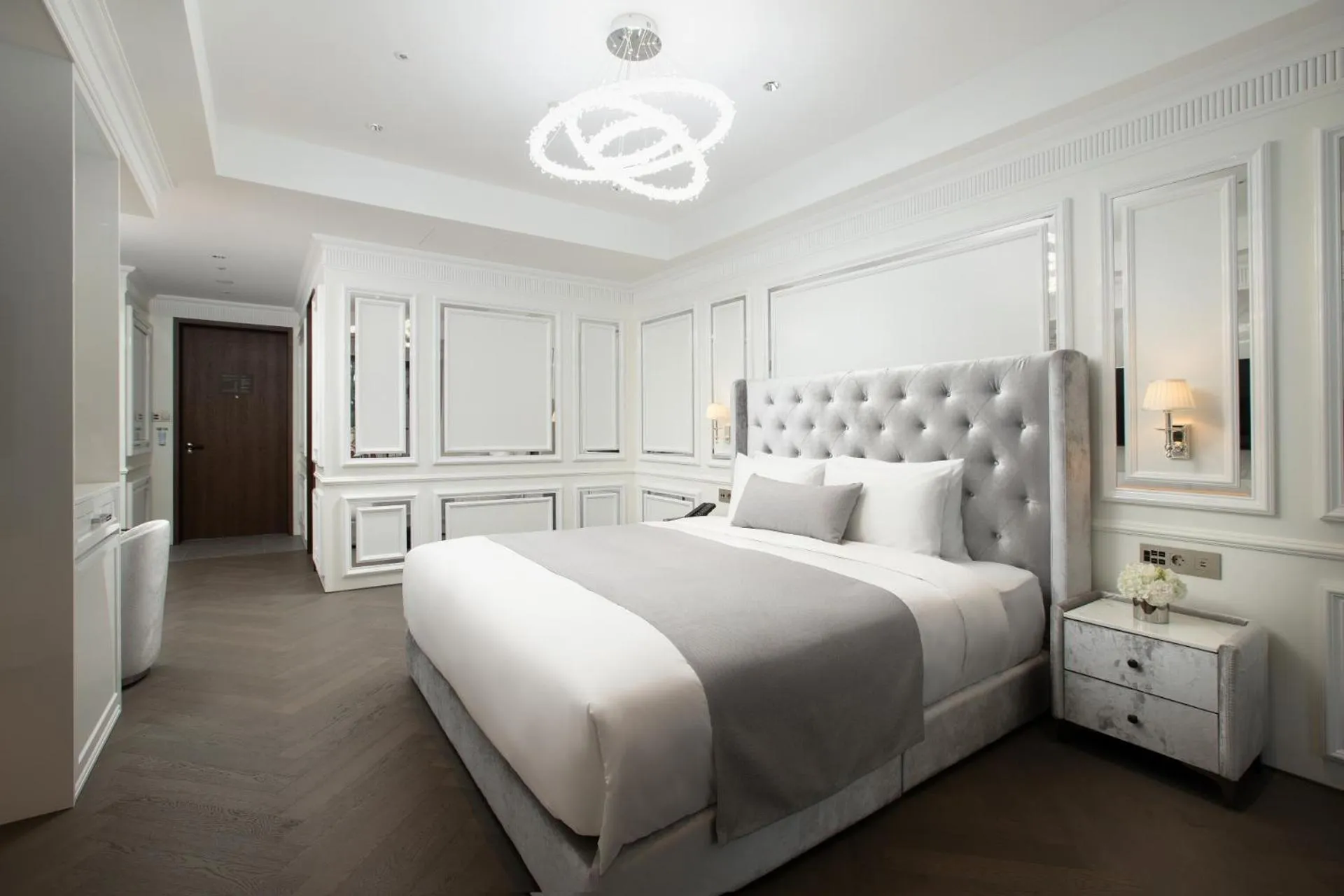 Bed in The Siena PRIMO