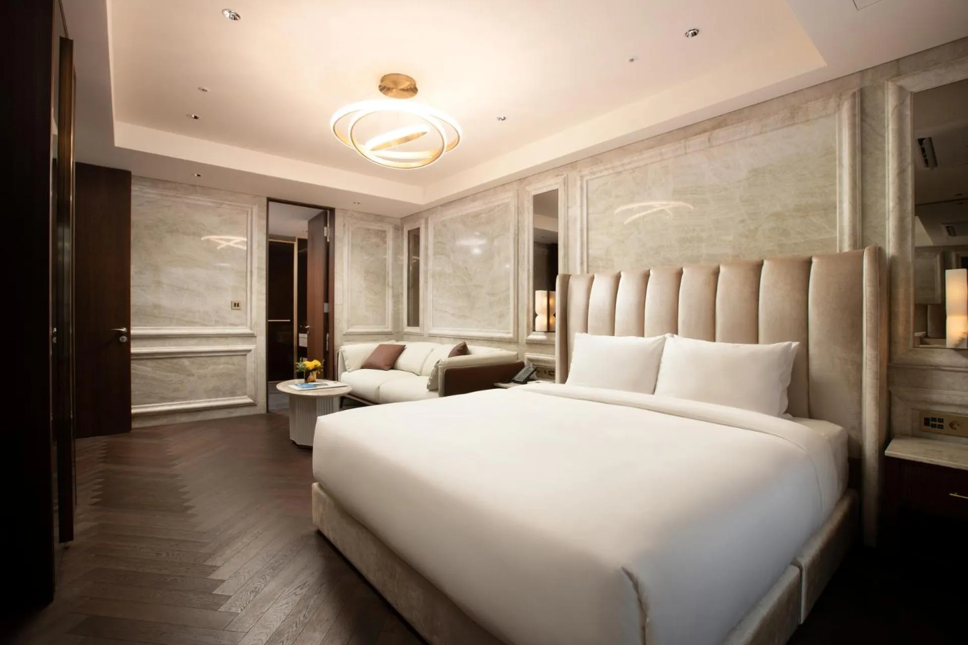 Bed in The Siena PRIMO