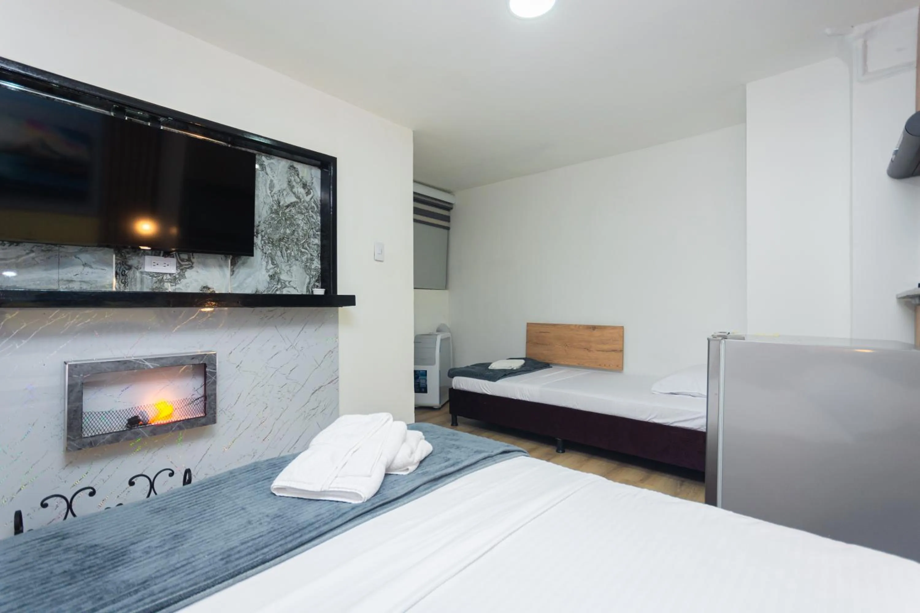 Bed in Hotel Lares 70 Laureles