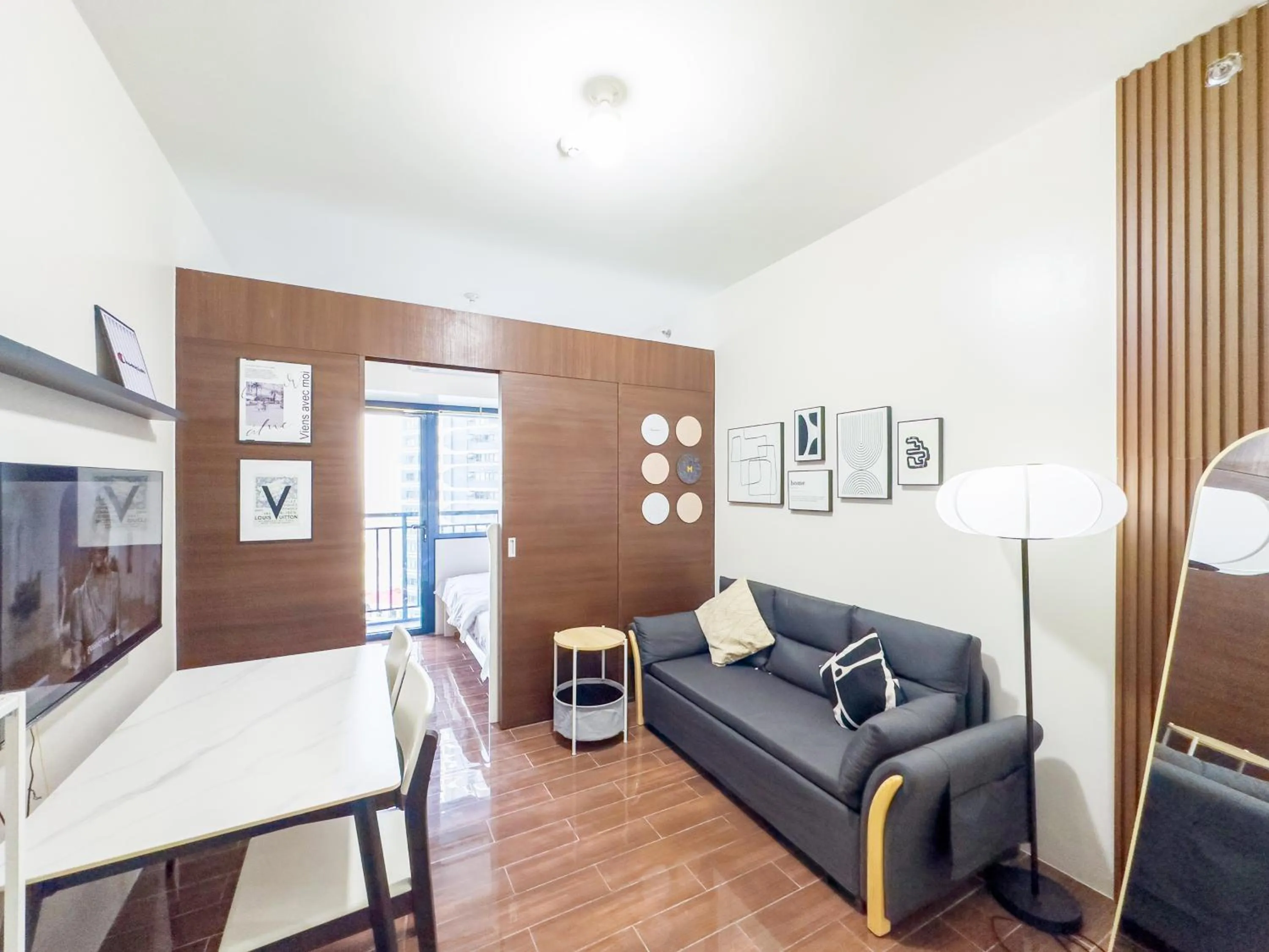 TV and multimedia in GemstoneBR in SMDC Air Residences