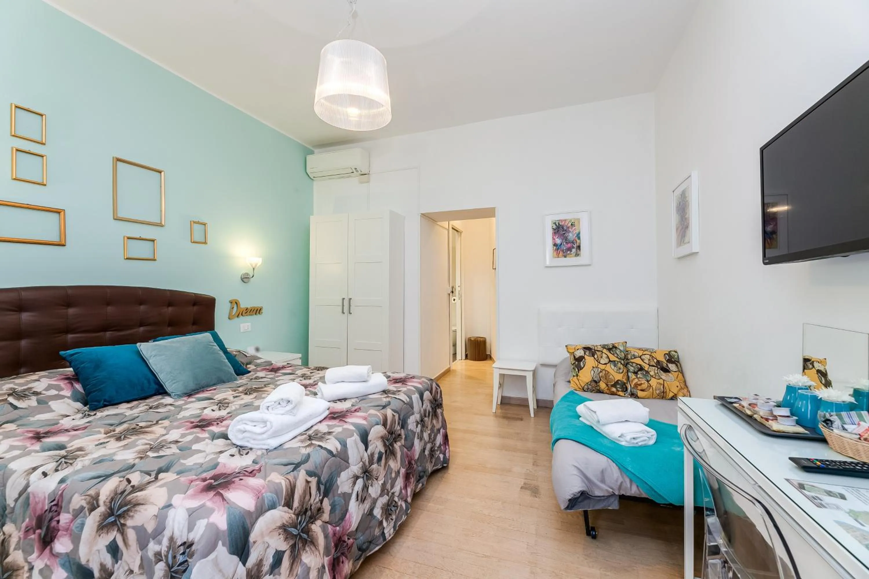 Bed in St. Peter's Relax