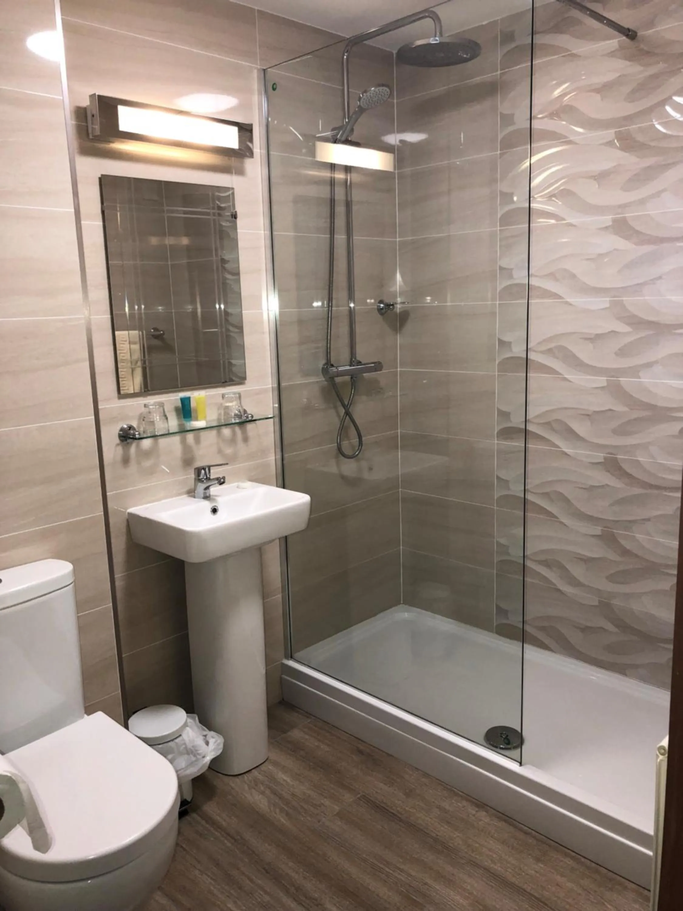 Bathroom in Gray's at Bushmills