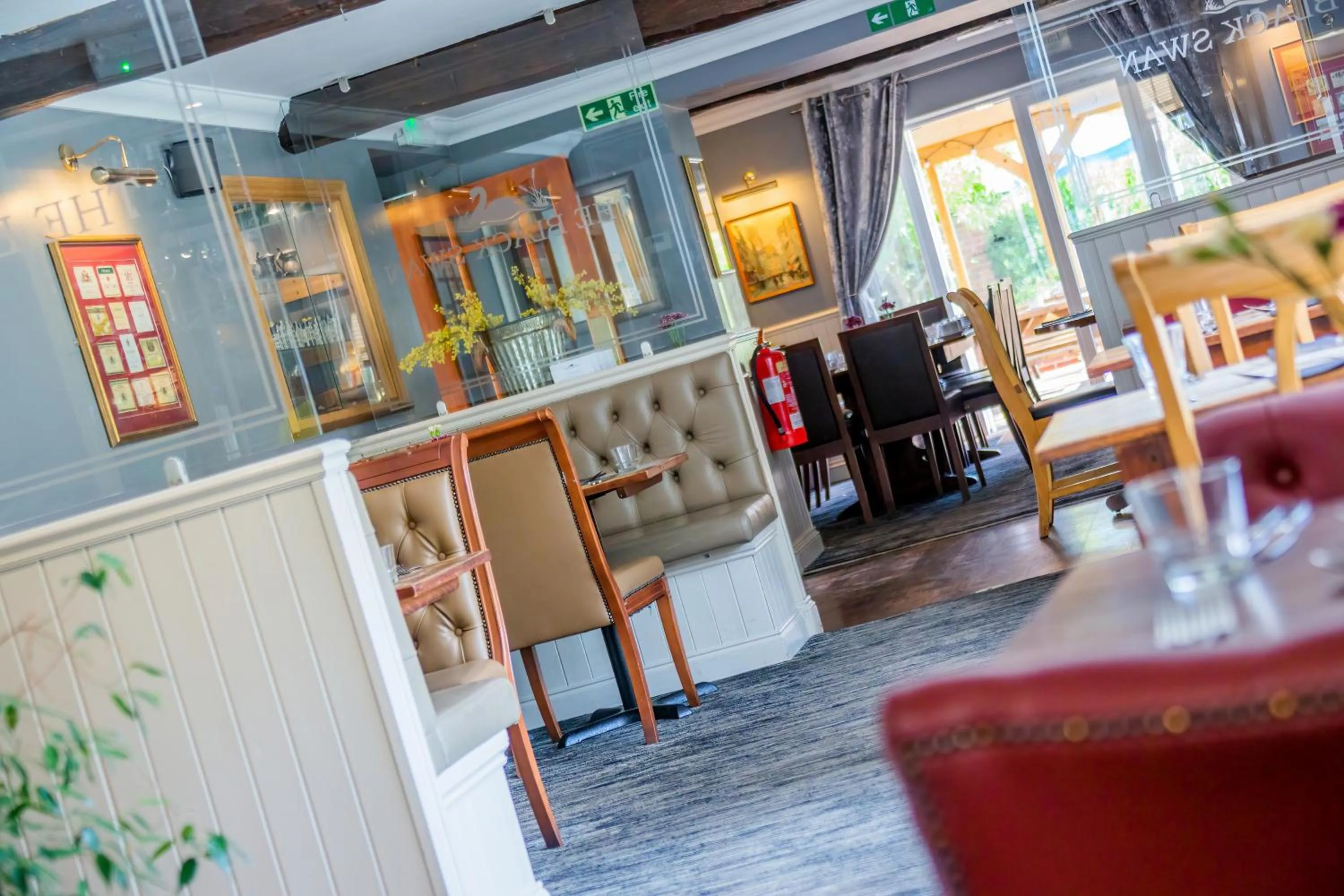 Restaurant/places to eat in The Black Swan Inn