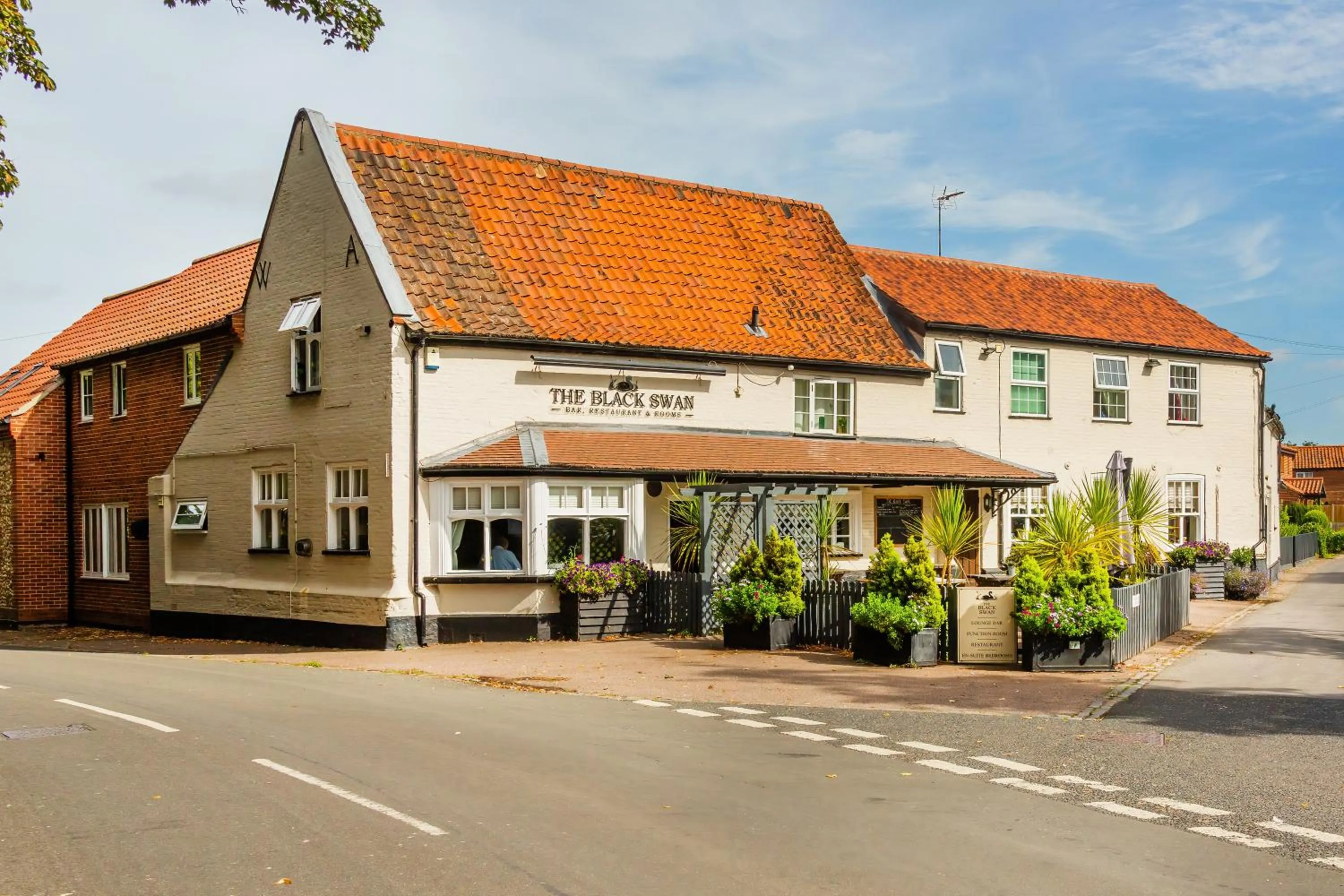 Property building in The Black Swan Inn