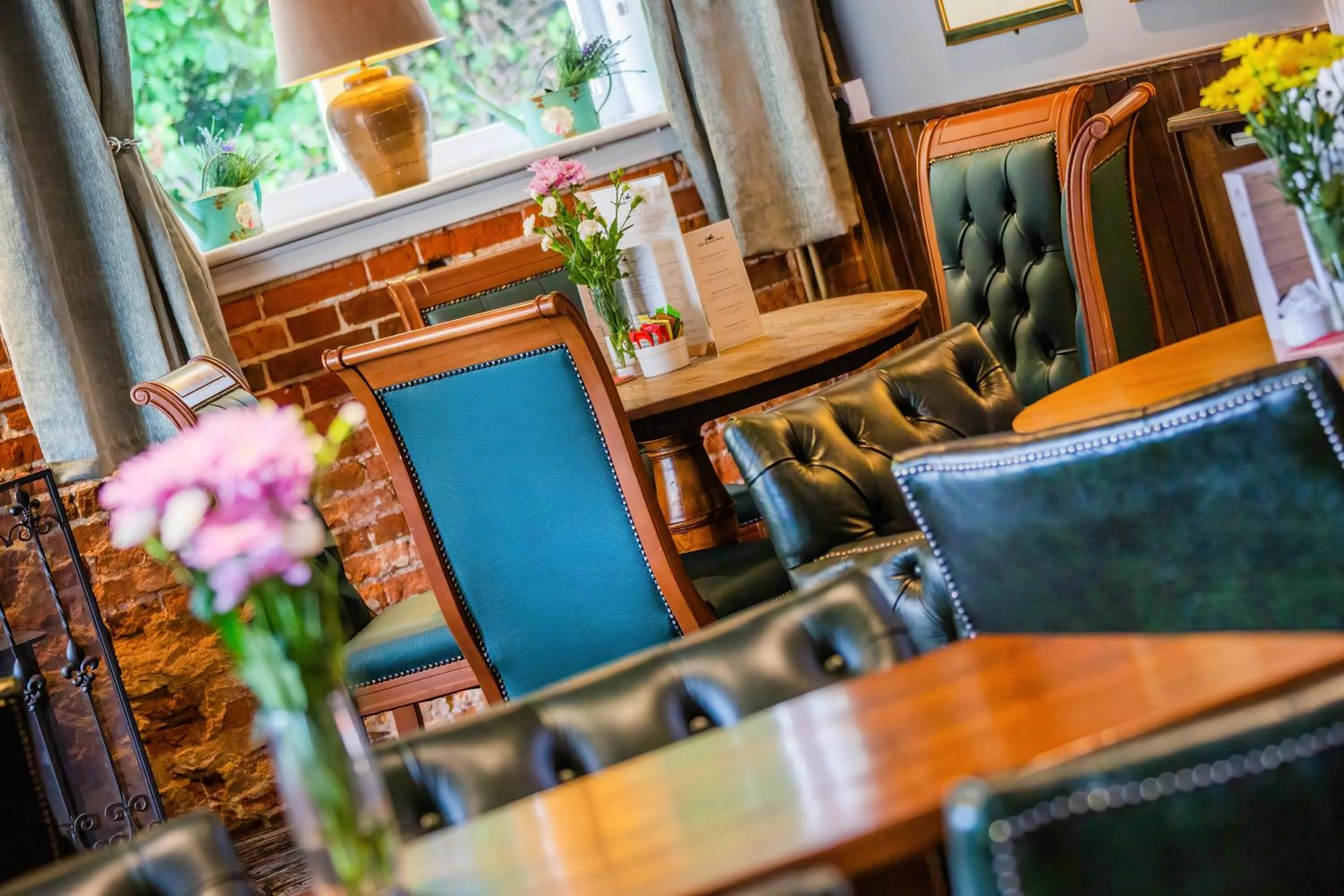 Restaurant/places to eat in The Black Swan Inn