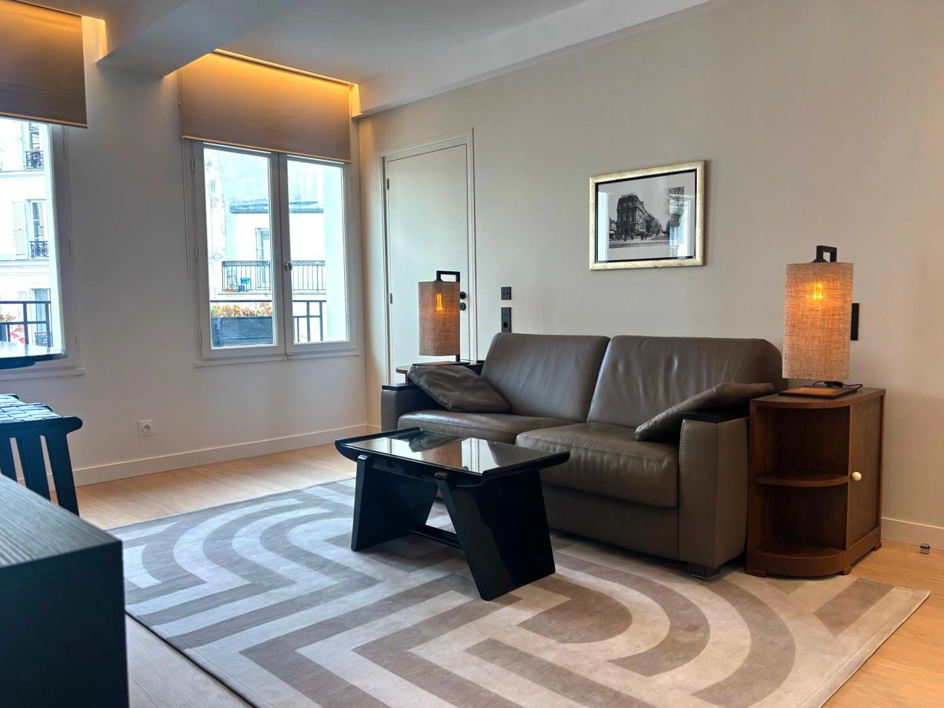 Living room in Montmartre Residence