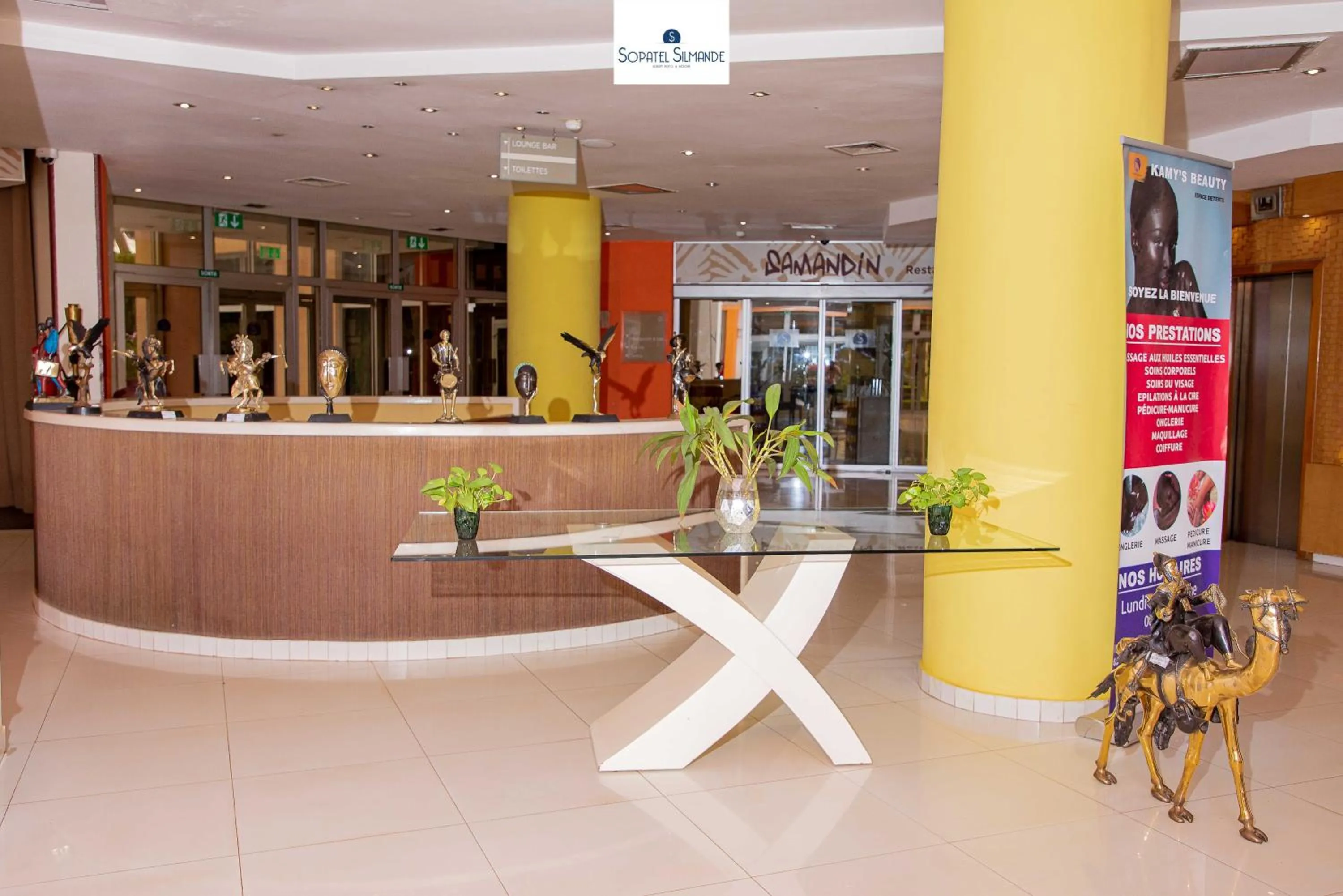 Lobby or reception in Sopatel Silmandé