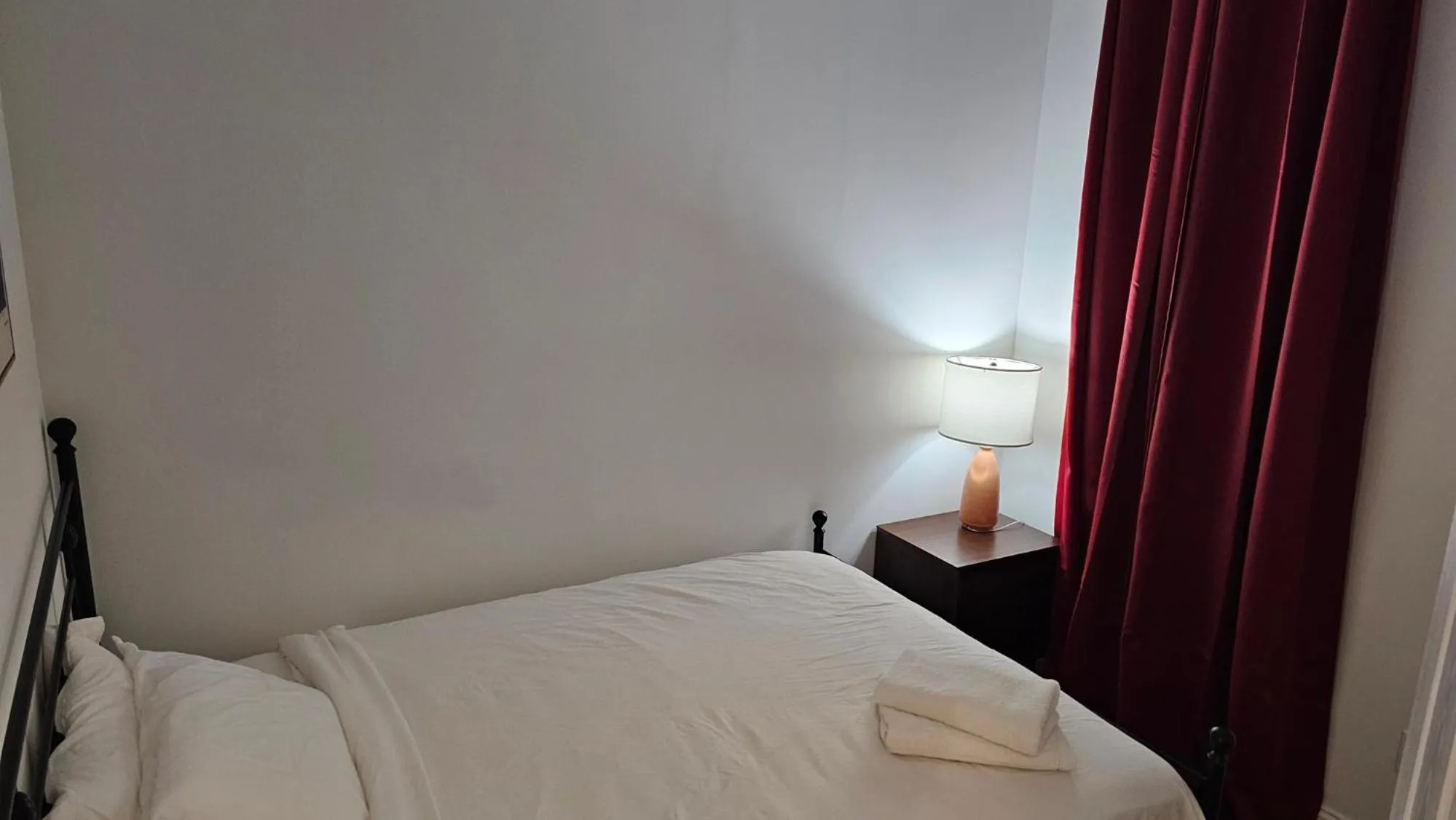 Bed in Incentra Village Hotel