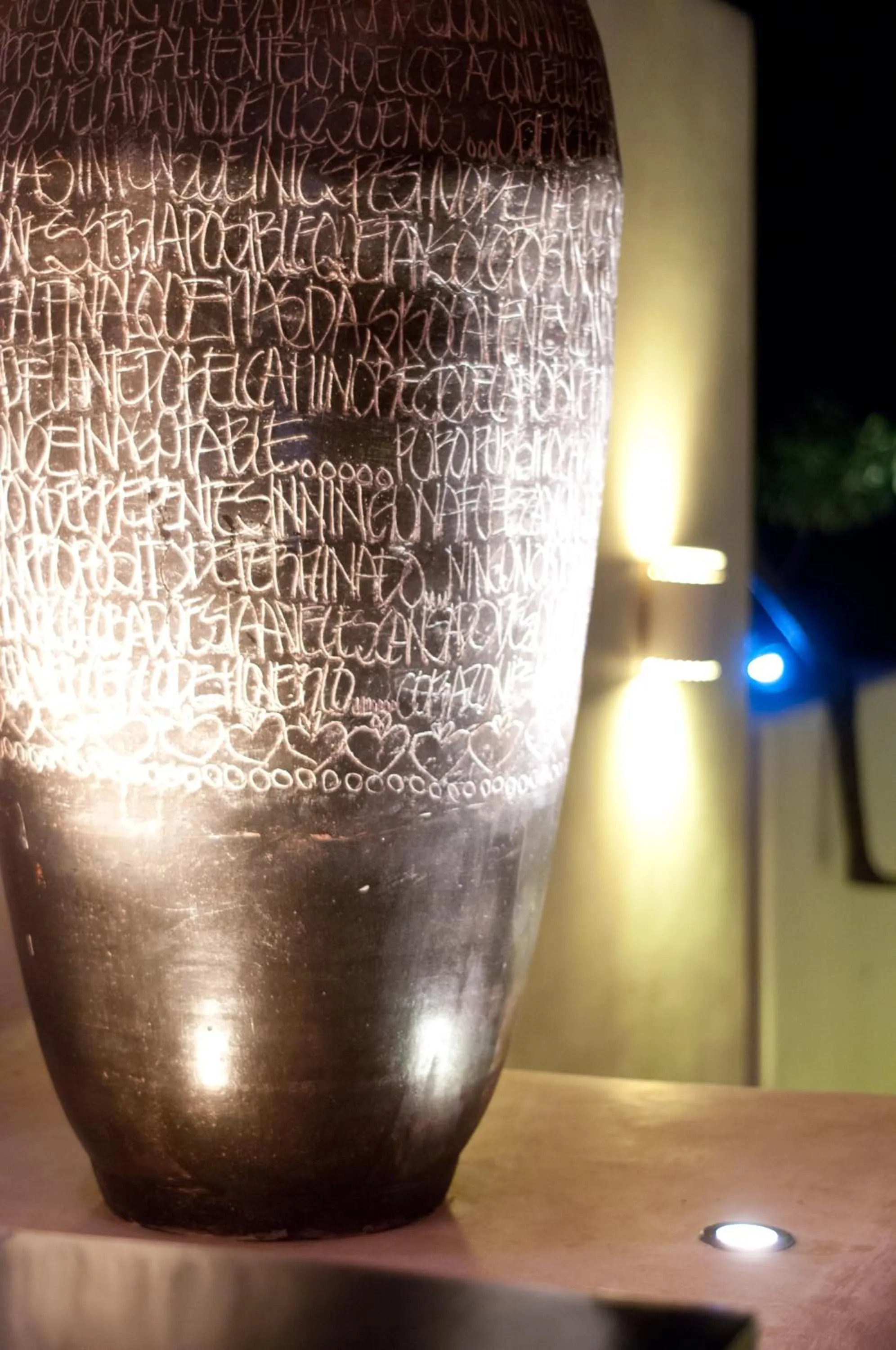 Decorative detail in Tentaciones Hotel & Lounge Pool - Adults Only