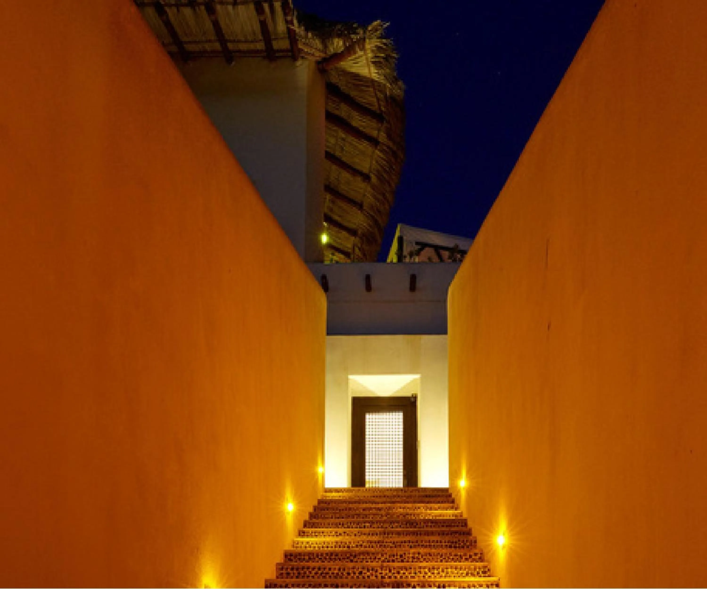 Decorative detail in Tentaciones Hotel & Lounge Pool - Adults Only