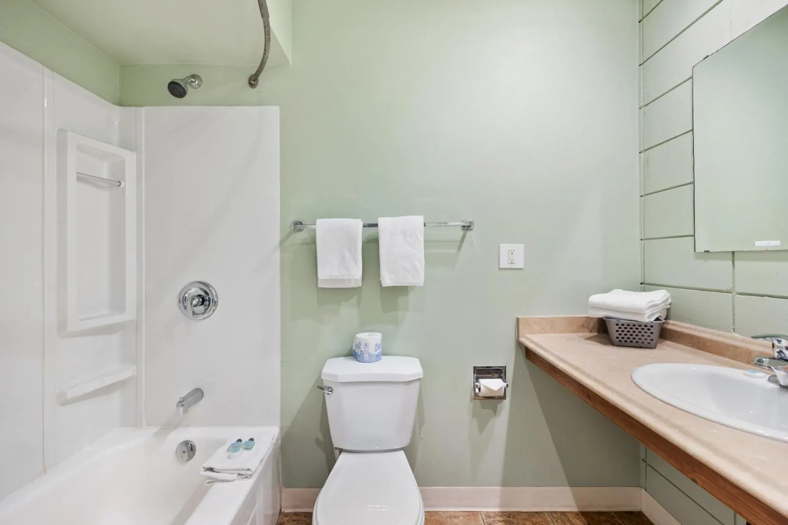 Bathroom in Big Rock Motel