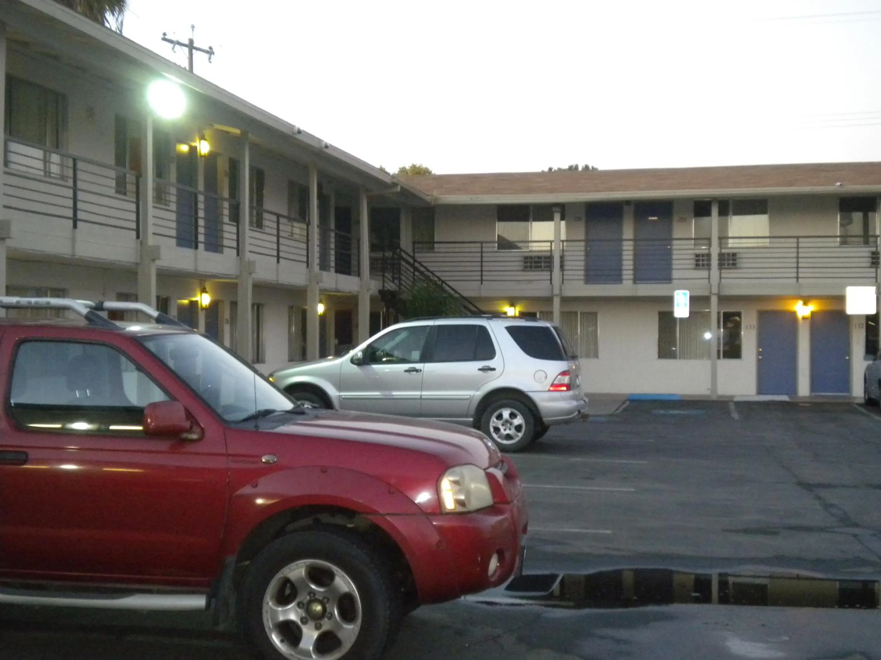 Property building in Wasco Inn