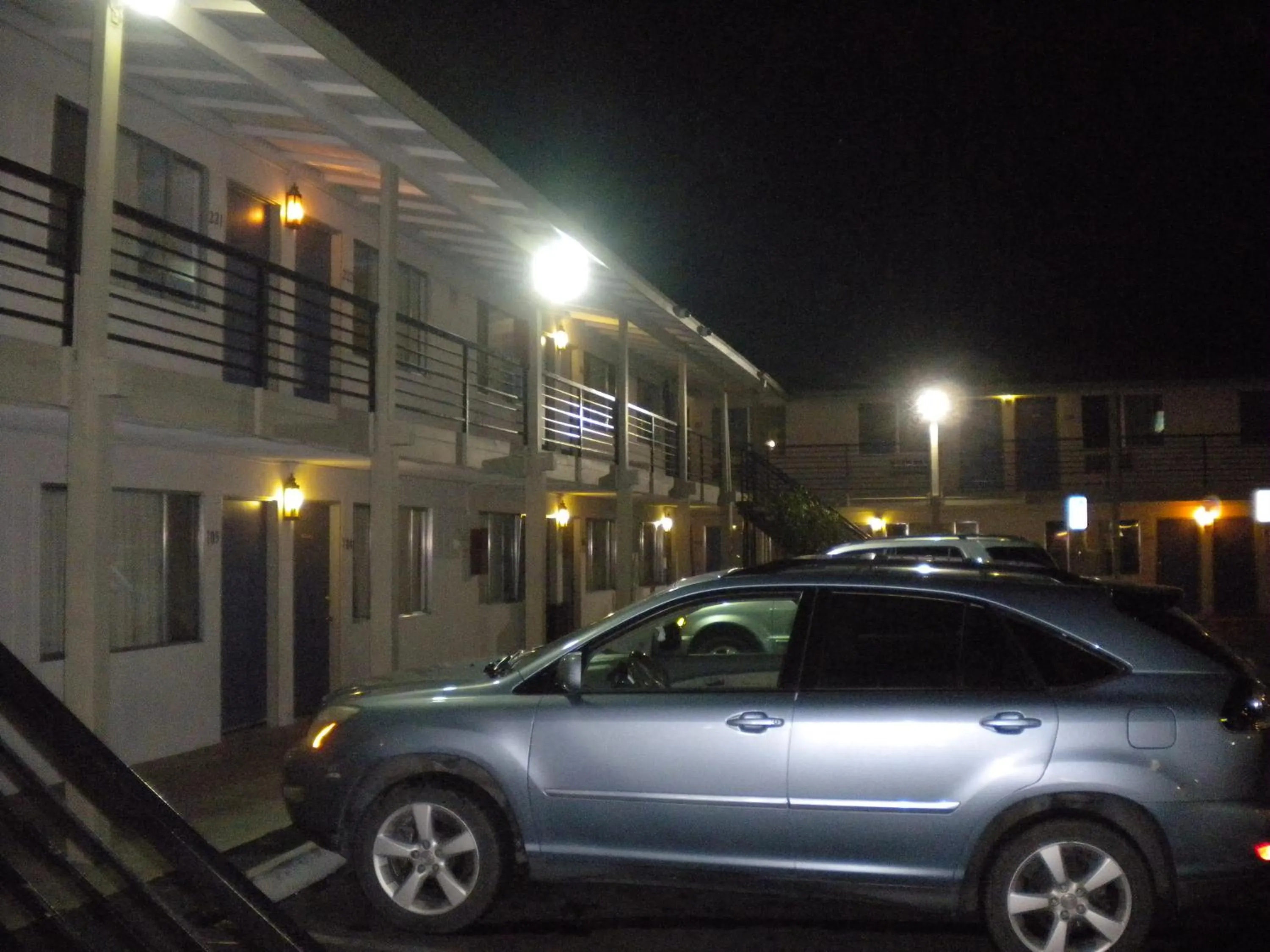 Property building in Wasco Inn