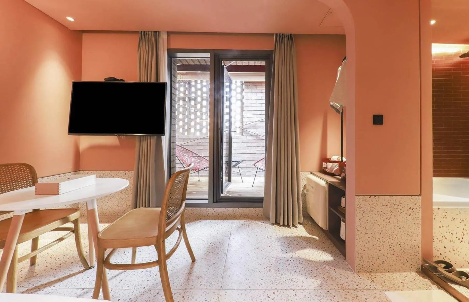 뮤트호텔 대연 MUTE HOTEL Daeyeon Busan