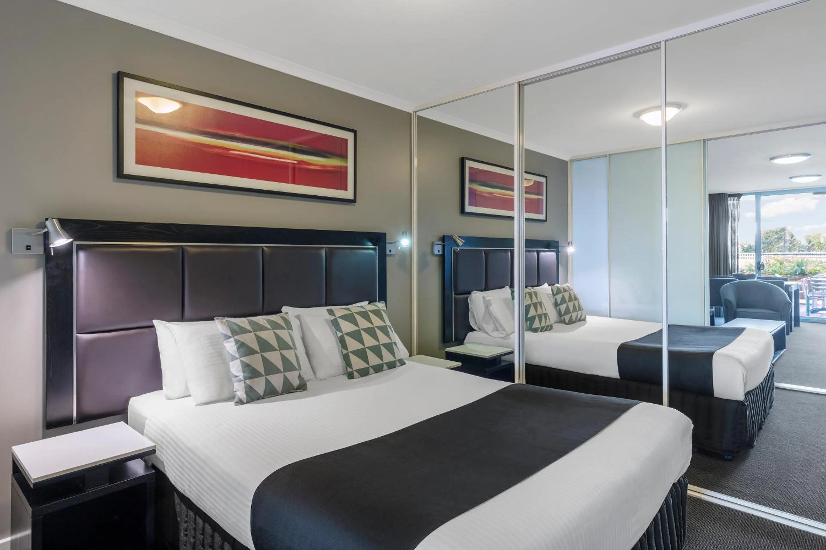 Bed in Nesuto The Entrance