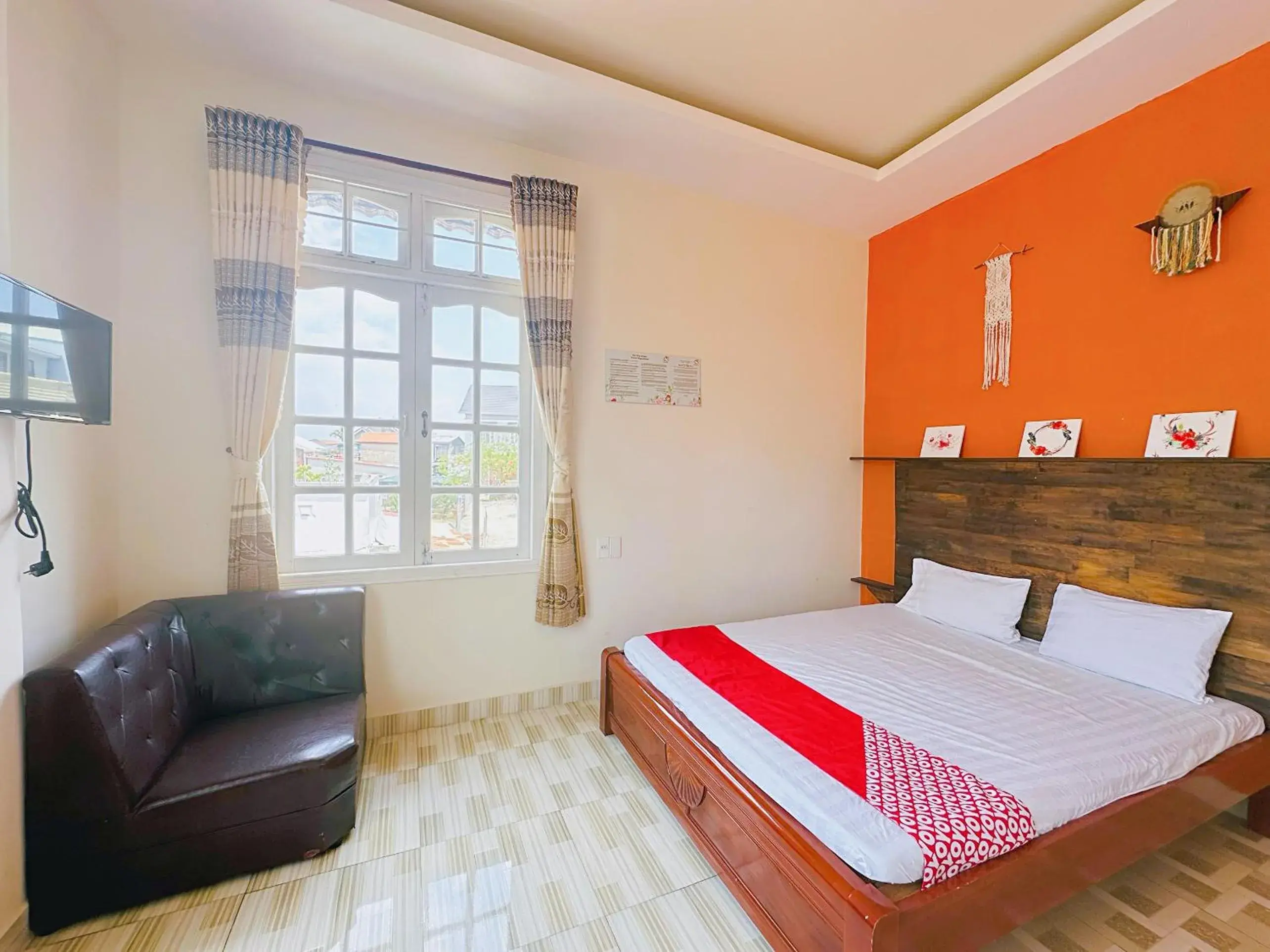 Deluxe Double Room in SPOT ON 1229 Happy Dream Homestay Deluxe Double Room in SPOT ON 1229 Happy Dream Homestay