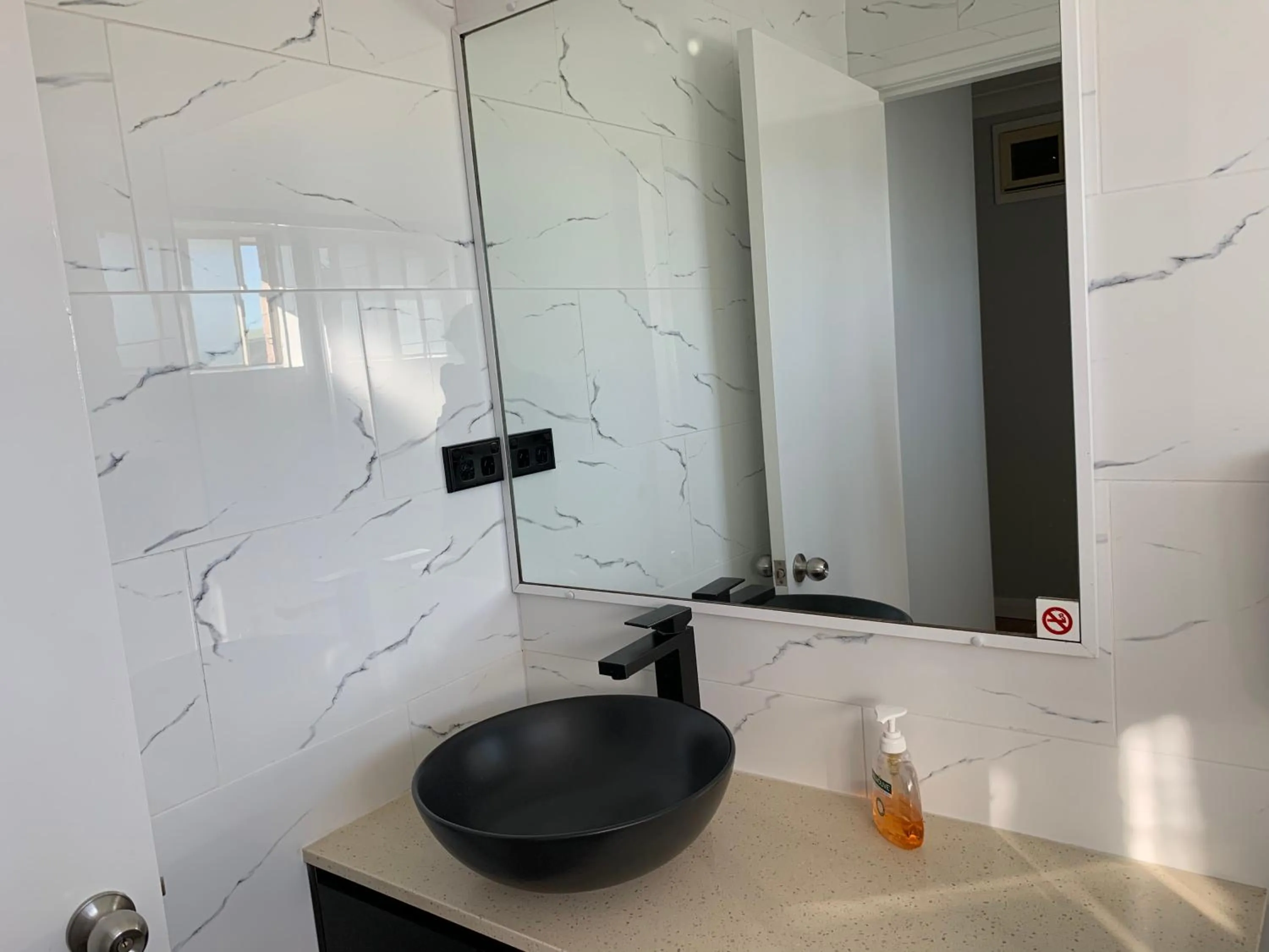 Branxton House Motel