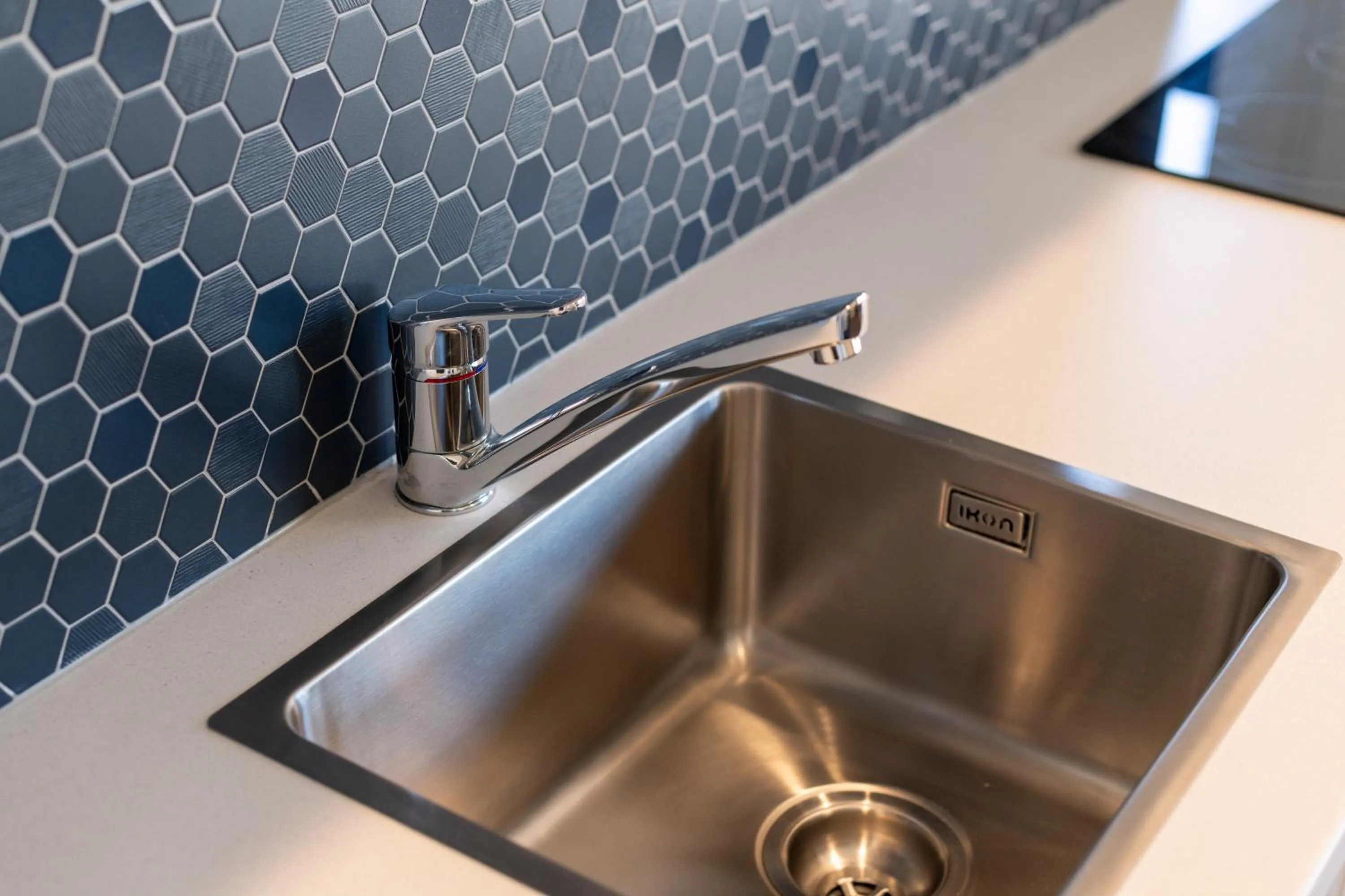 Kitchen or kitchenette in Waikanae Beach TOP 10 Holiday Park