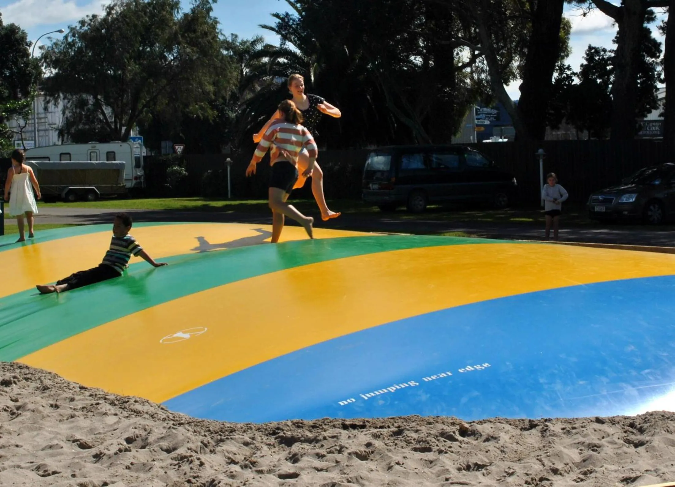 People in Waikanae Beach TOP 10 Holiday Park