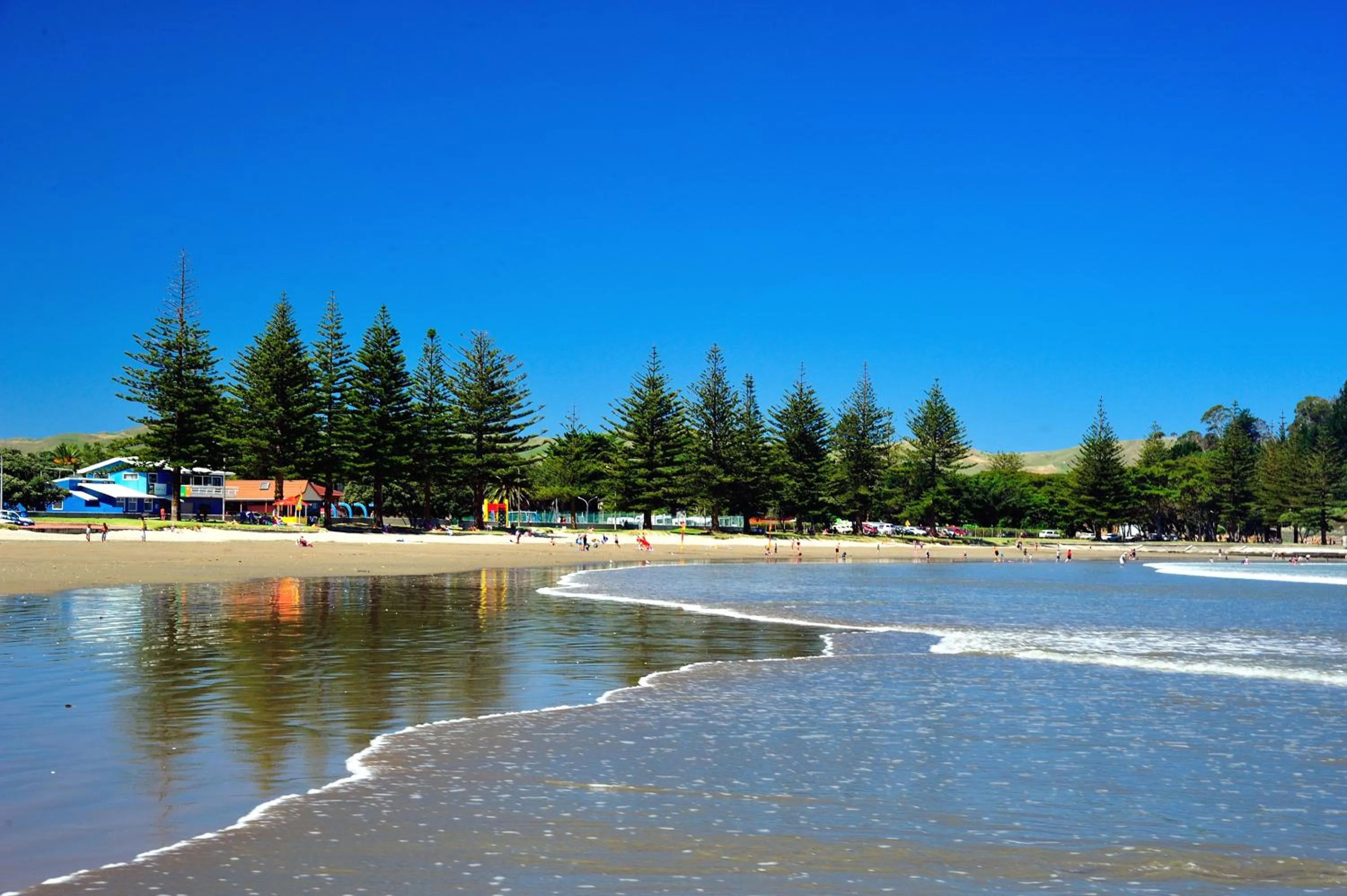 Beach in Waikanae Beach TOP 10 Holiday Park