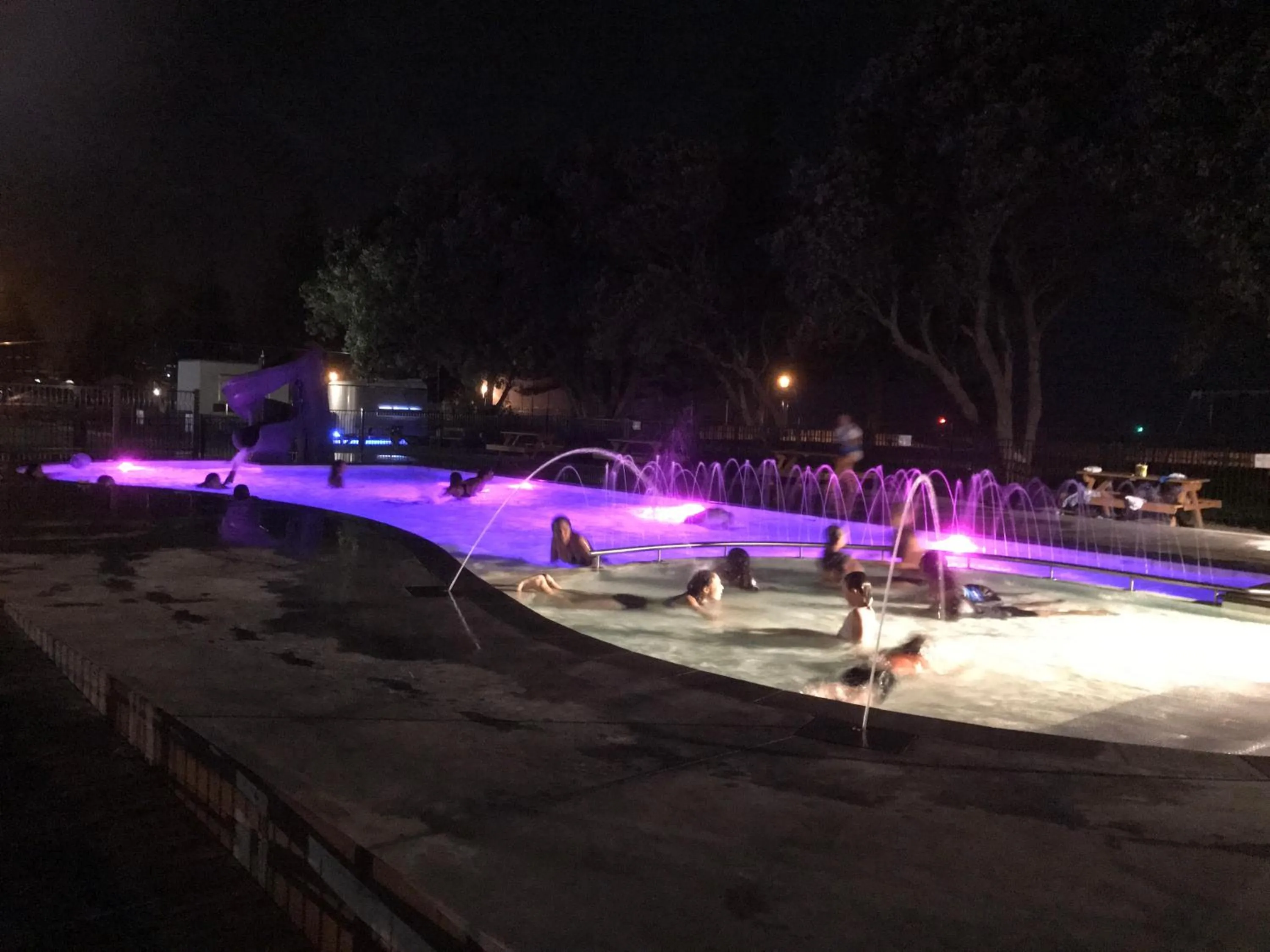 Swimming pool in Waikanae Beach TOP 10 Holiday Park