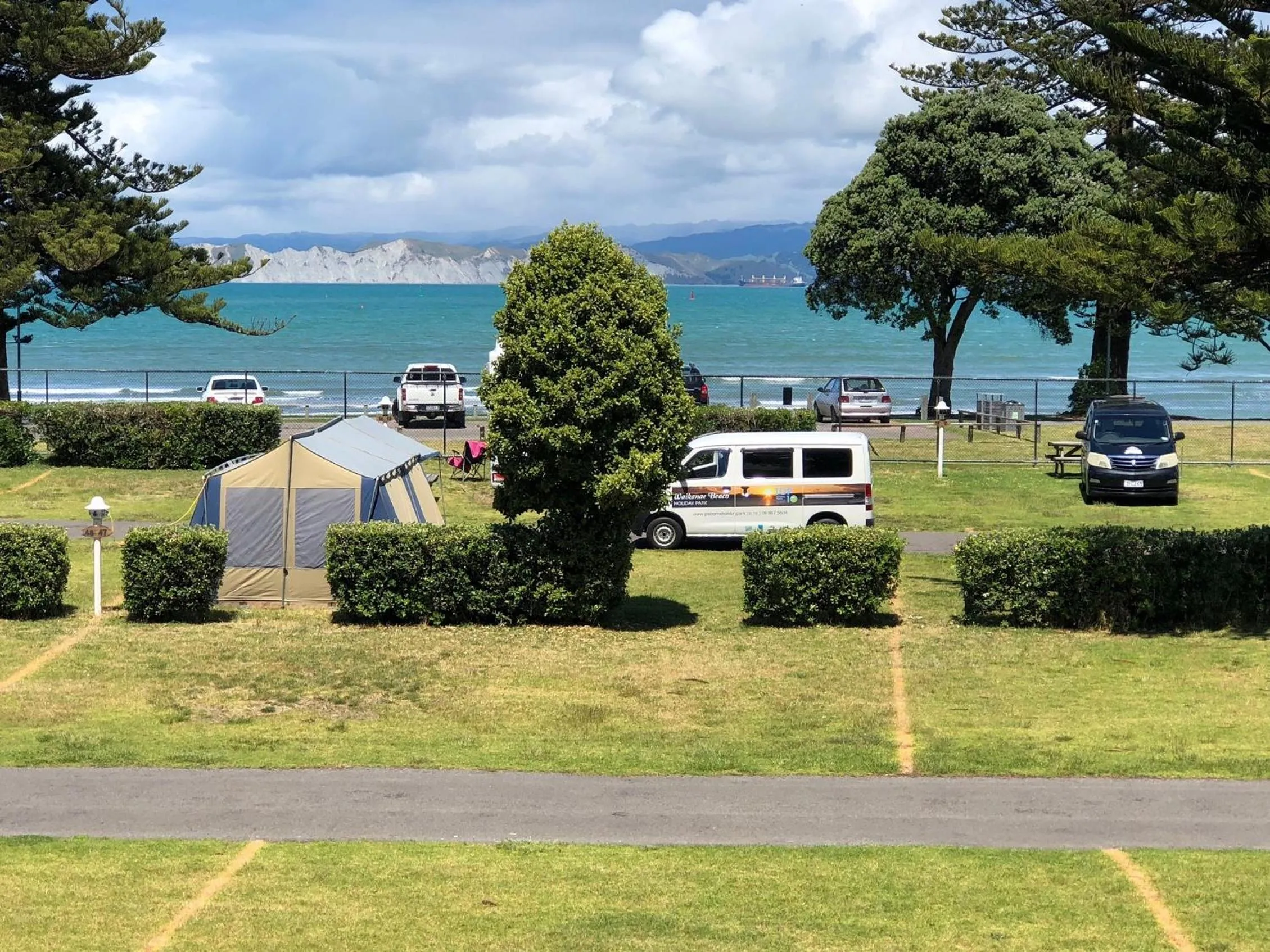 Nearby landmark in Waikanae Beach TOP 10 Holiday Park