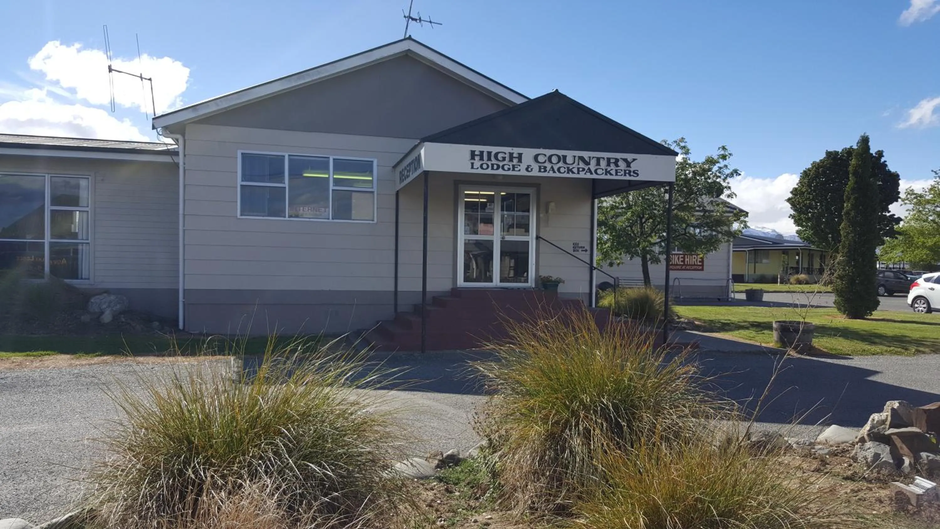 Property building in High Country Lodge, Motels & Backpackers