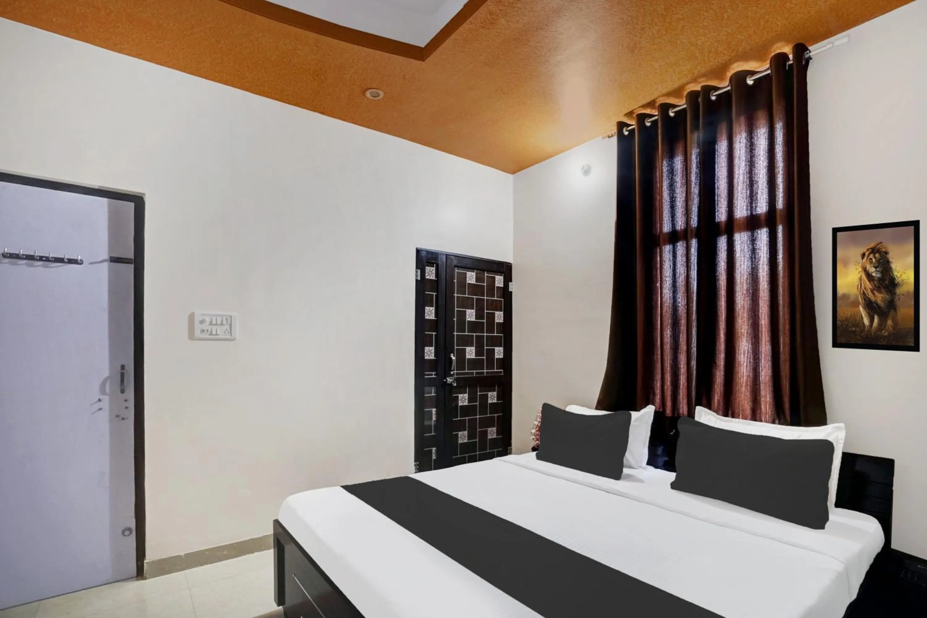 Bedroom in Hotel O Rudra palace