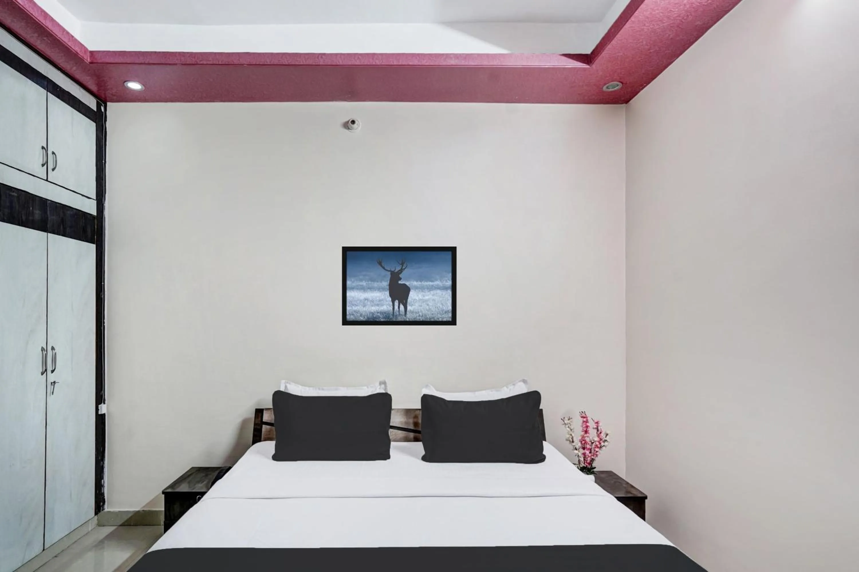 Bedroom in Hotel O Rudra palace