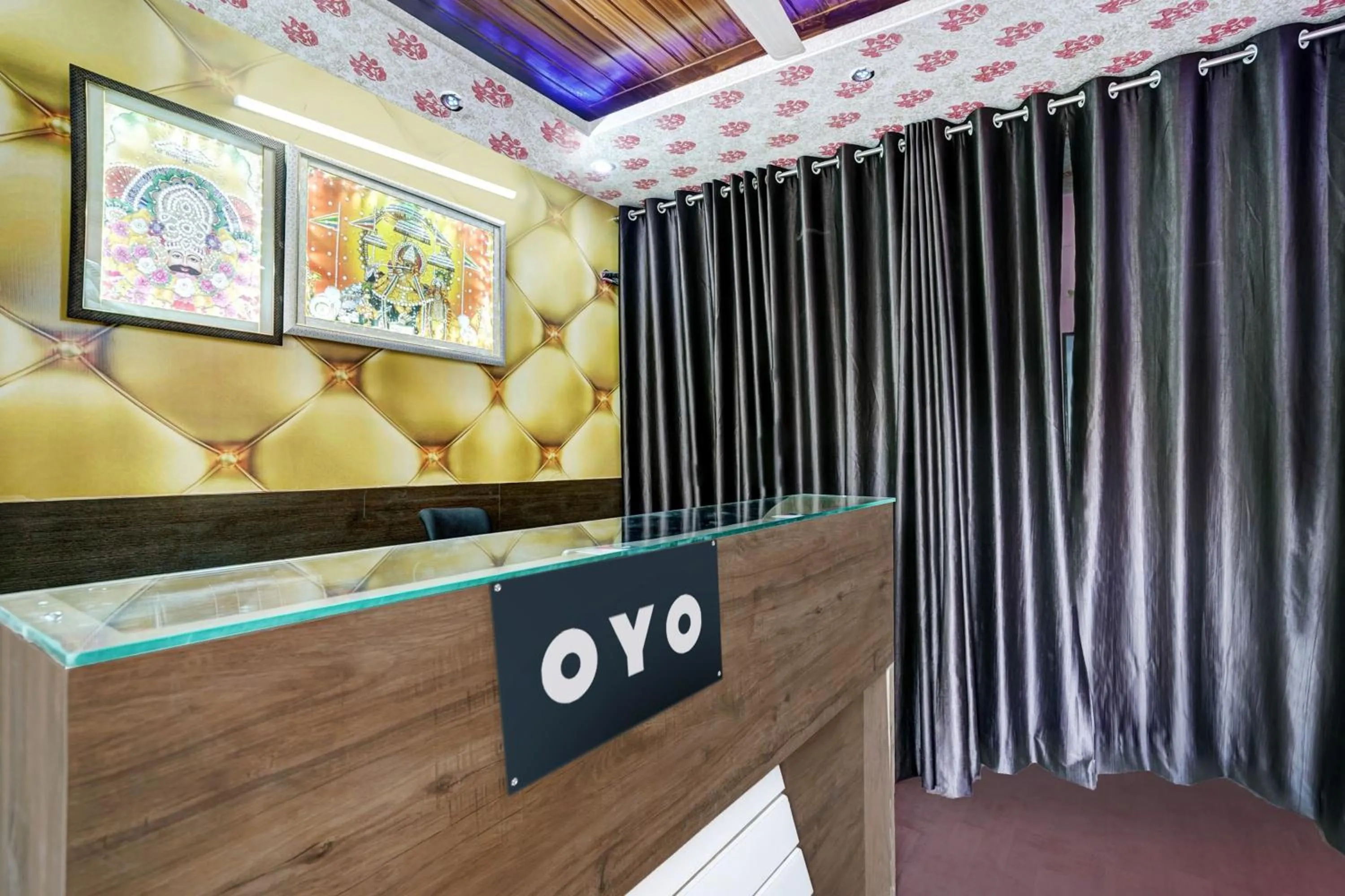 Lobby or reception in Hotel O Rudra palace