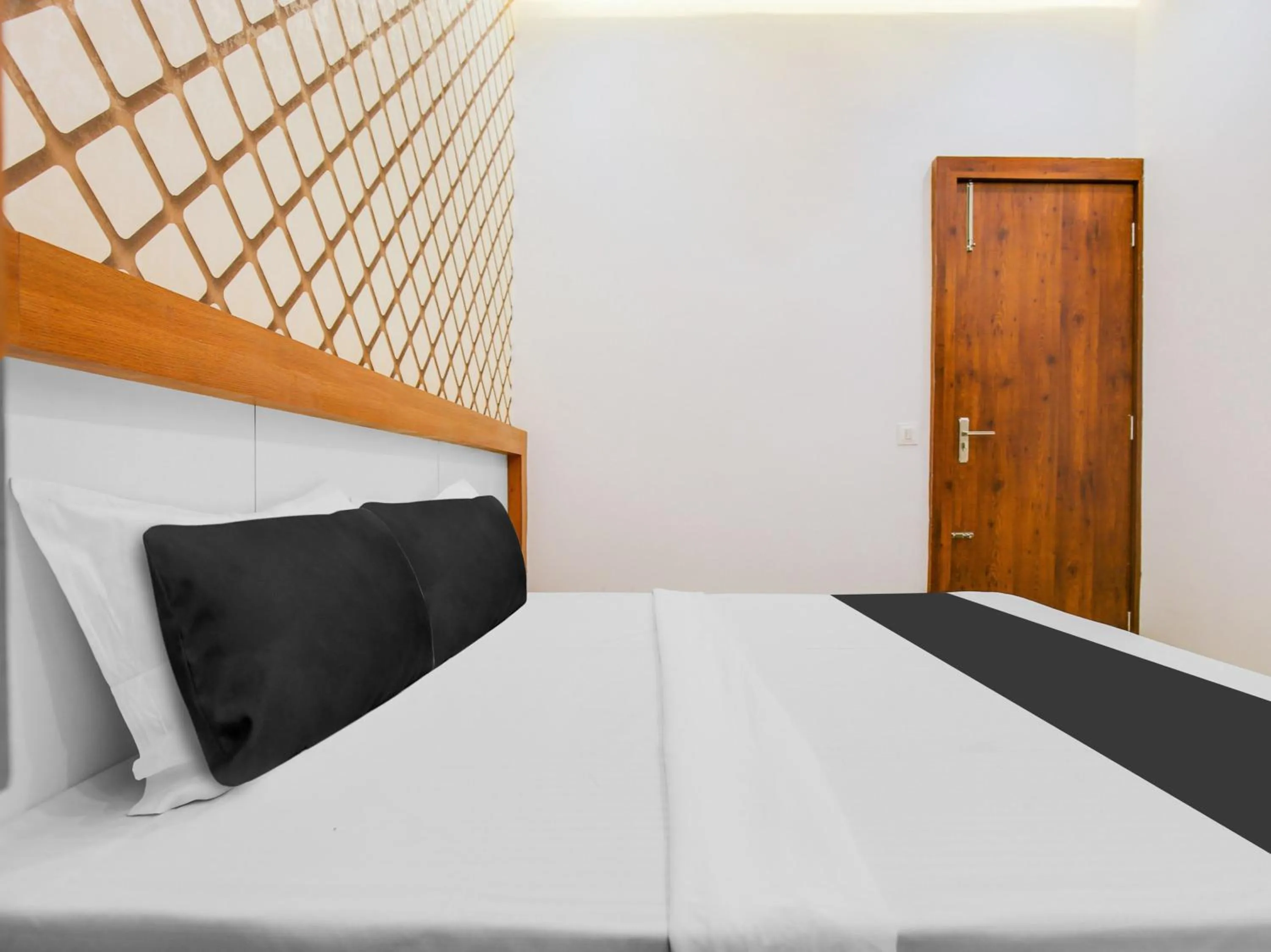 Bedroom in Hotel O Green In