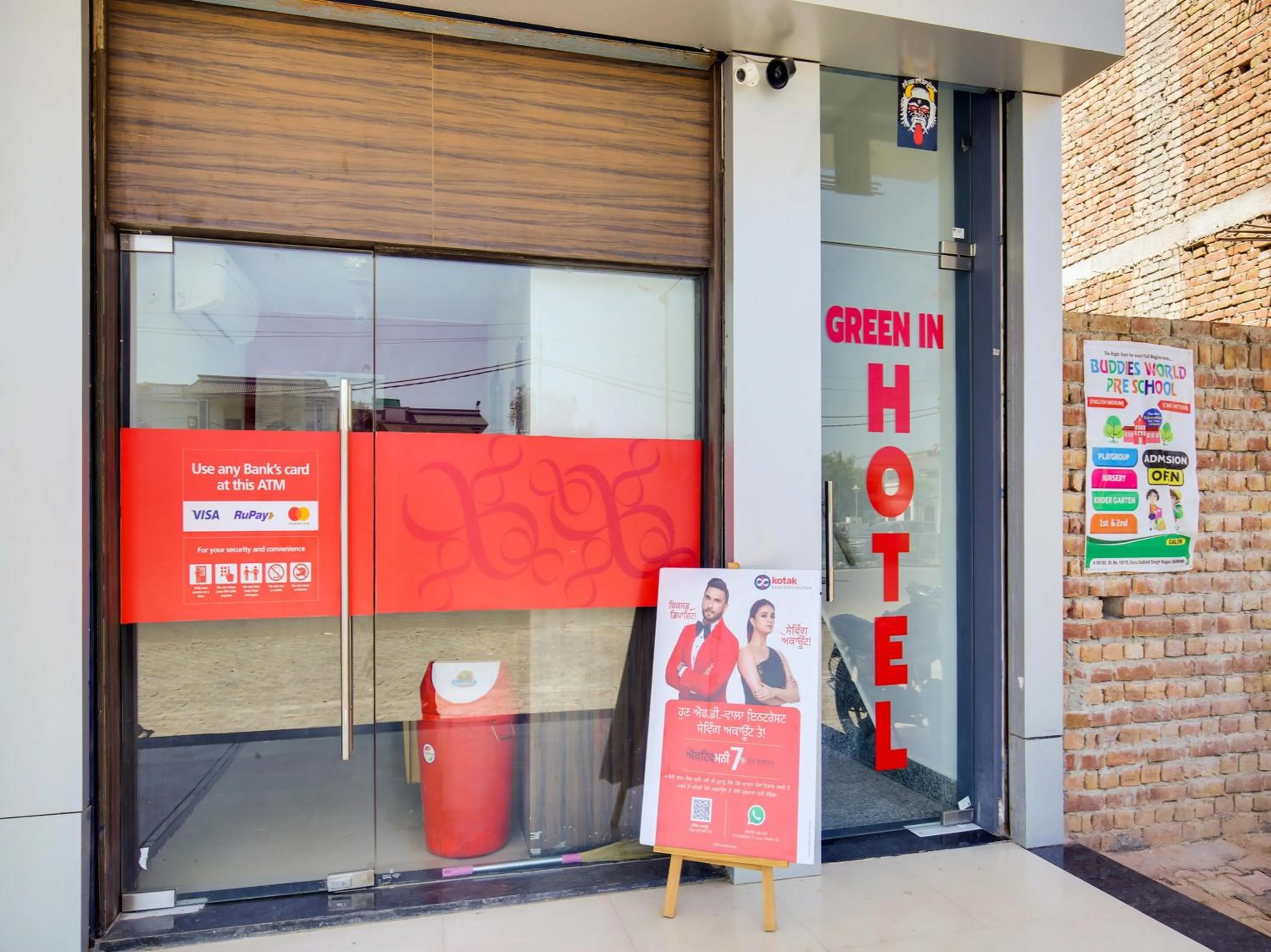Facade/entrance in Hotel O Green In