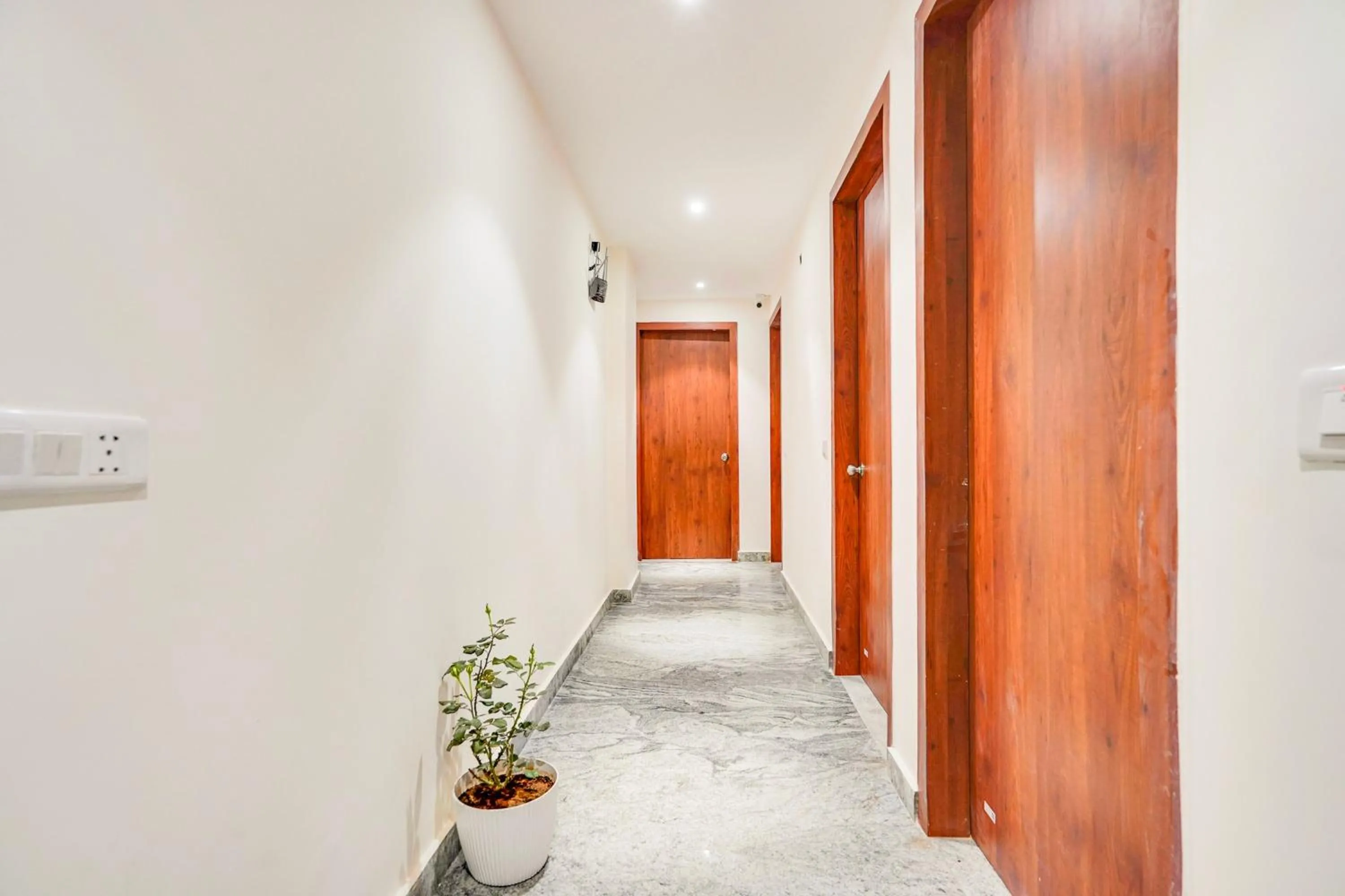 Lobby or reception in HOTEL RETREAT INN