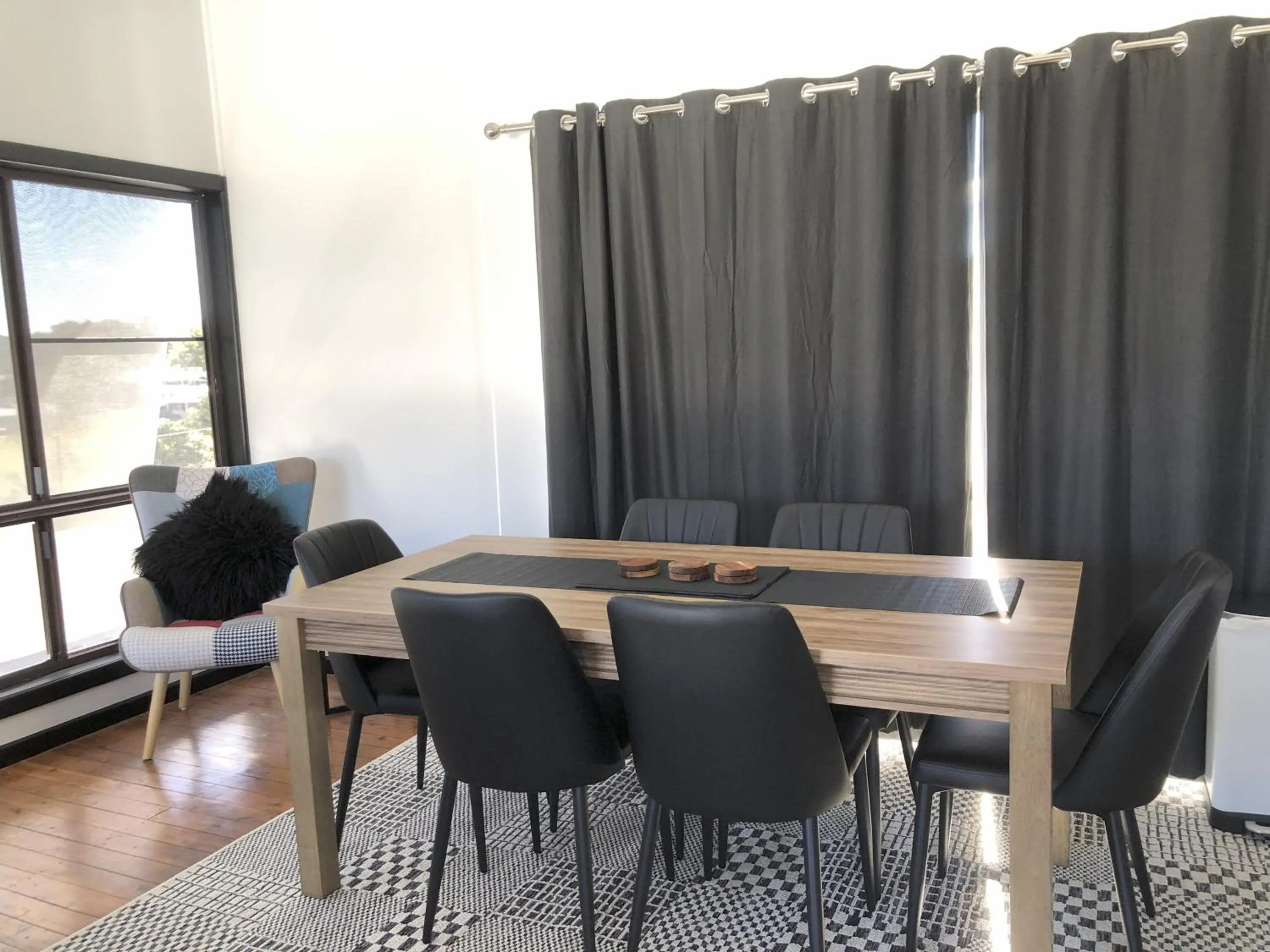 Dining area in Motel Maclean
