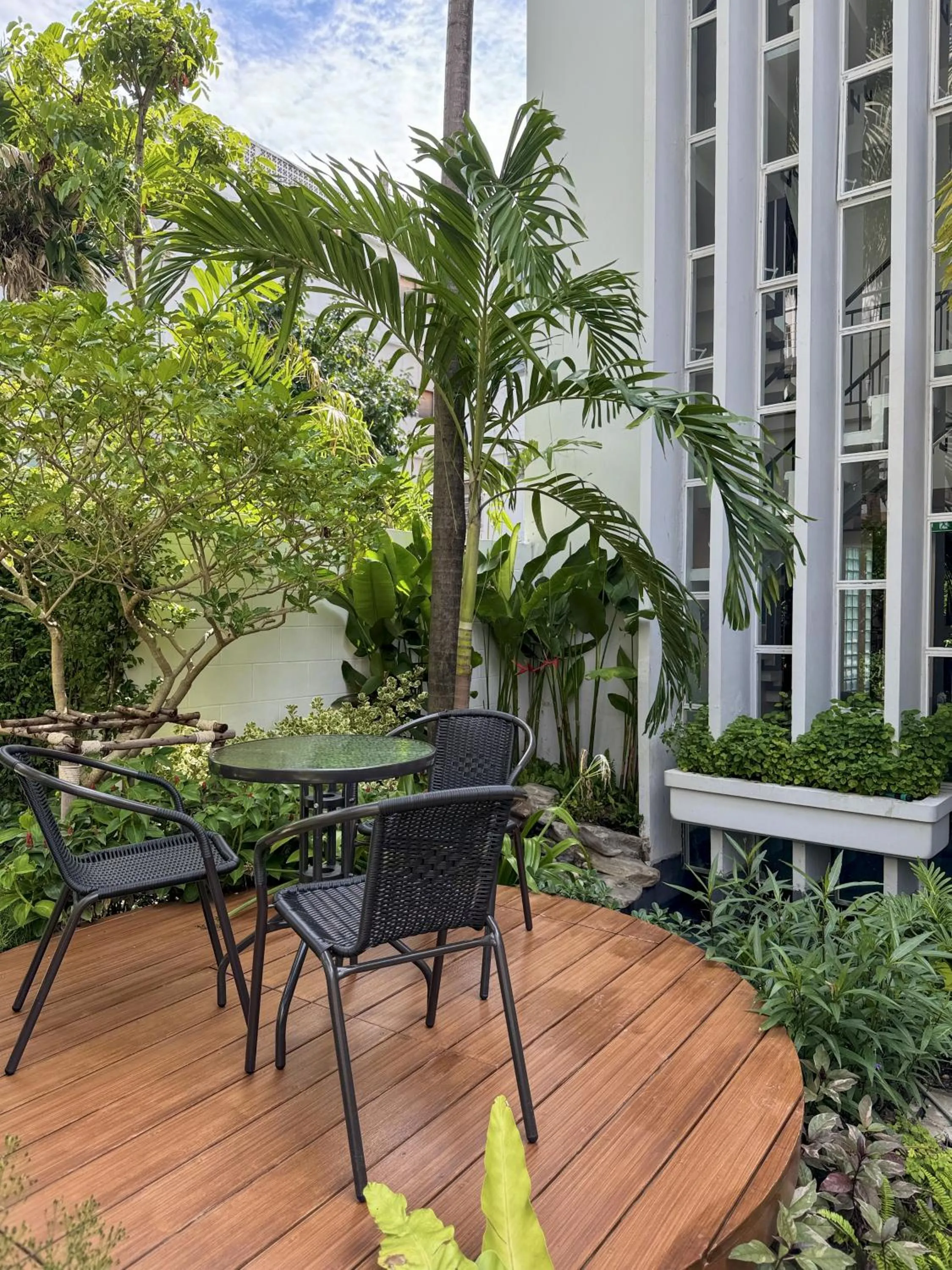 Seating area in Townhouse PK Garden