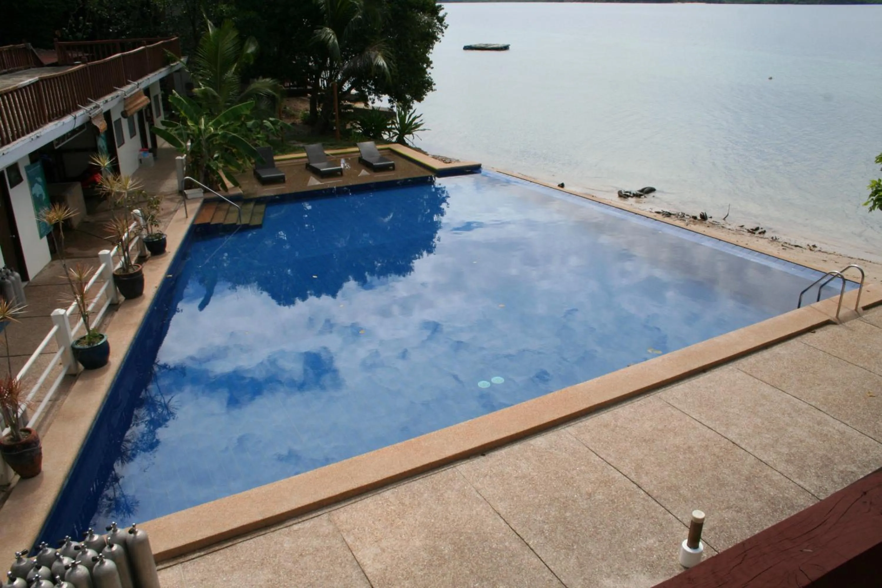 Swimming pool in EL RIO Y MAR RESORT