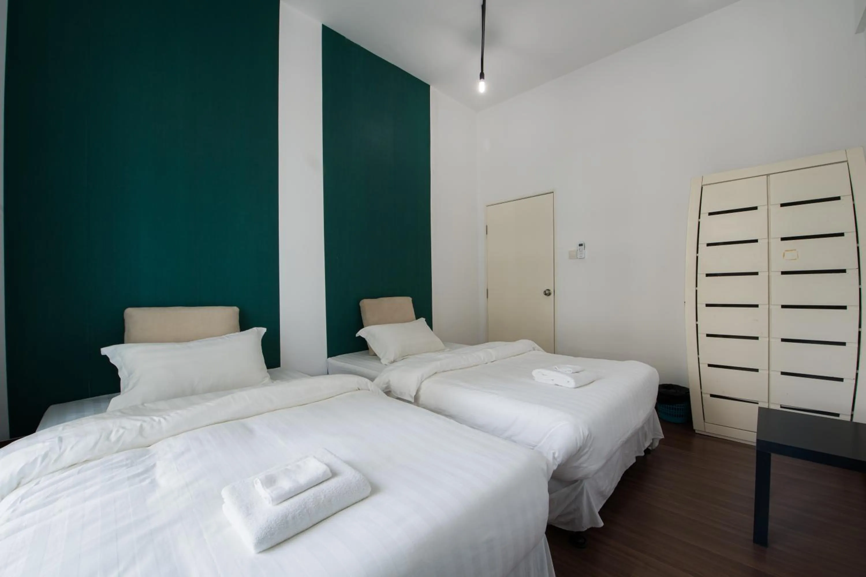 Bed in Trival Broadway Hut Homestay Sri Indah, Sandakan