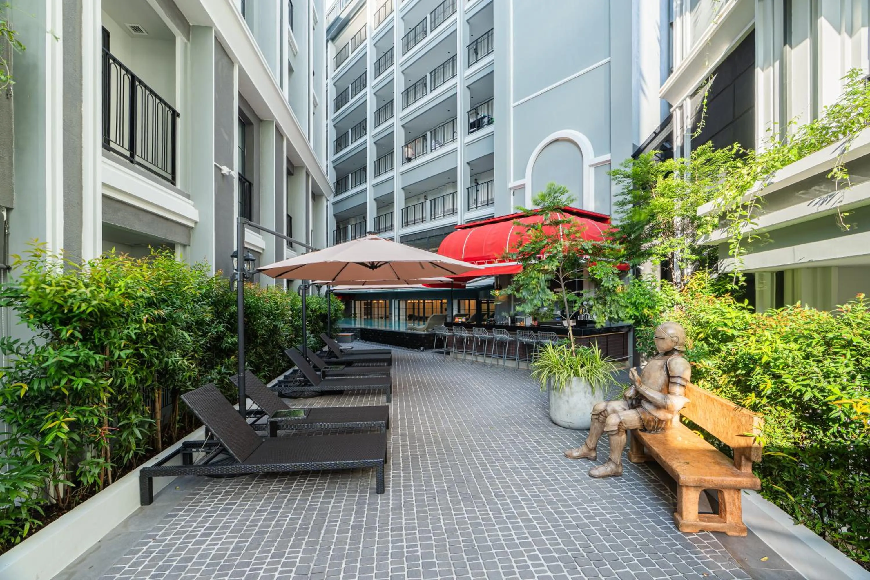 Garden view in Chateau Du Village Patong