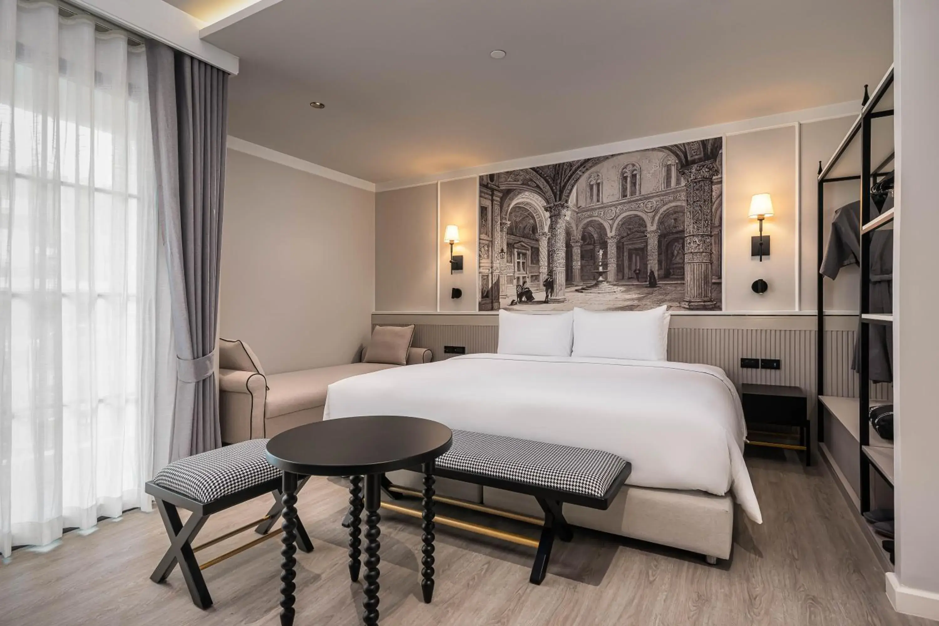 Deluxe Double or Twin Room with Mountain View in Chateau Du Village Patong Deluxe Double or Twin Room with Mountain View in Chateau Du Village Patong