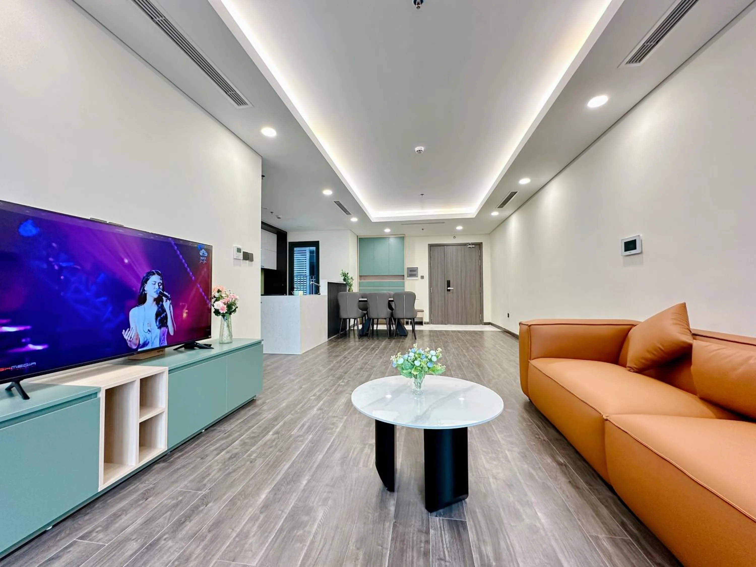 Living room in Apartments in Han Jardin Building next West Lake